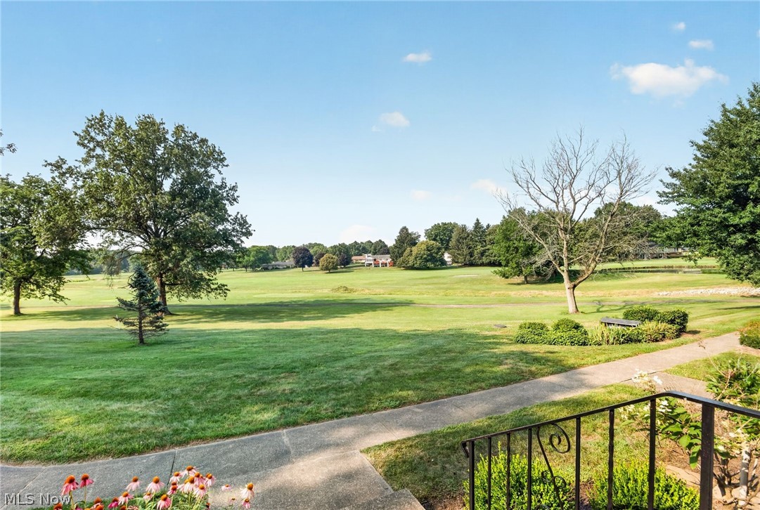 Country Club Twnhs North Condo - Residential