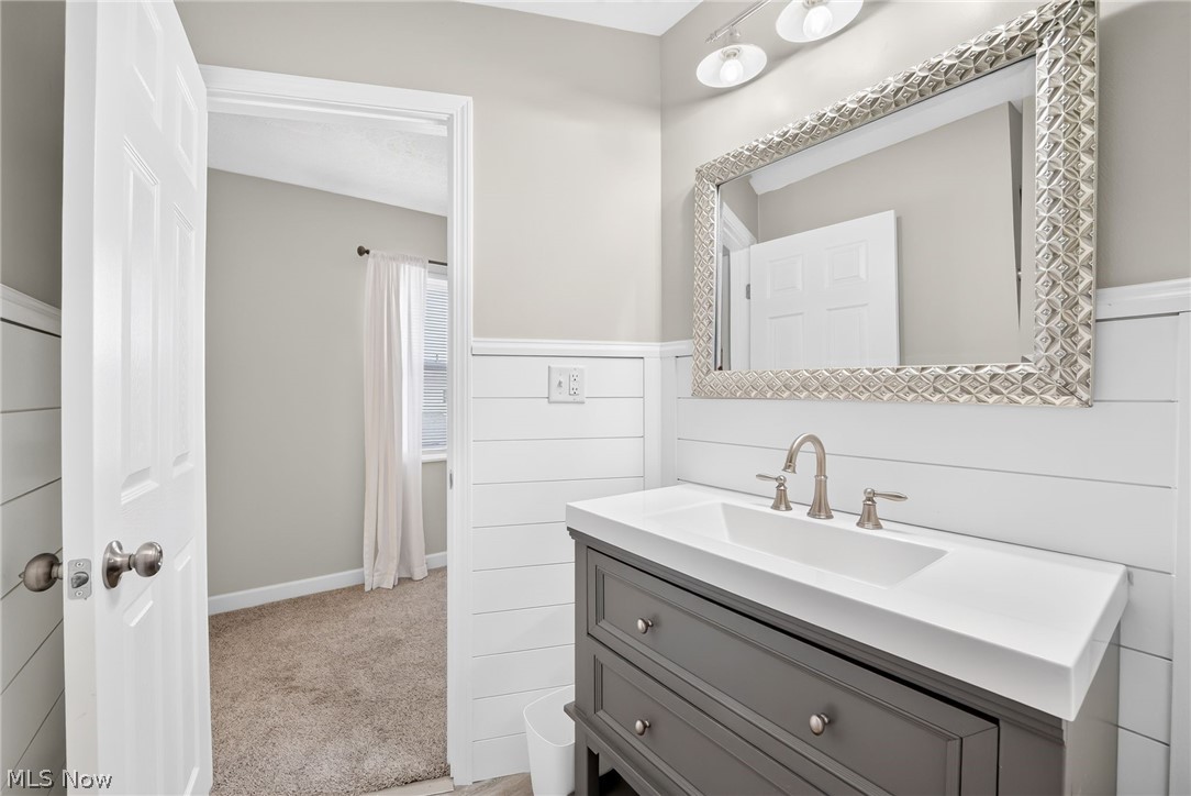 Country Club Twnhs North Condo - Residential