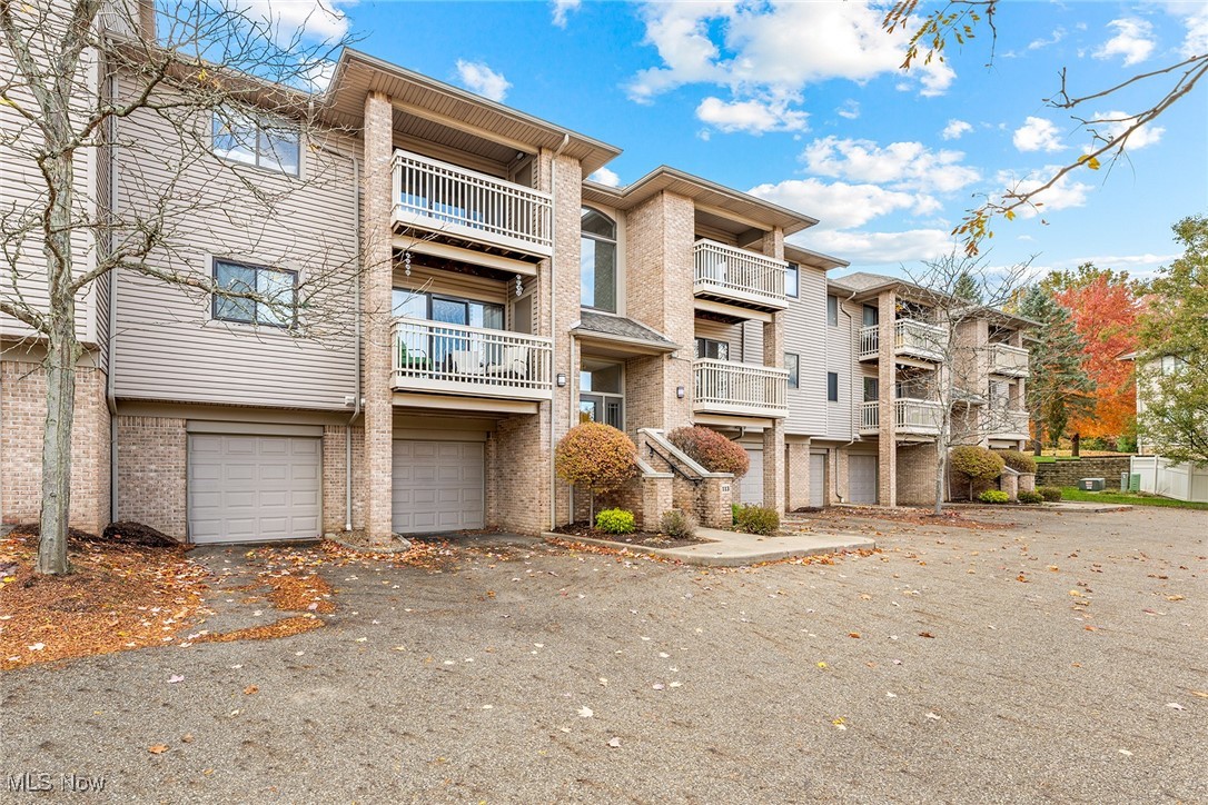 Enclave/Rosemont Rdg Condo Own - Residential