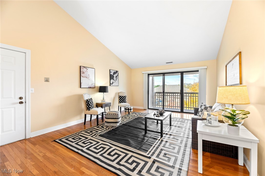 Enclave/Rosemont Rdg Condo Own - Residential