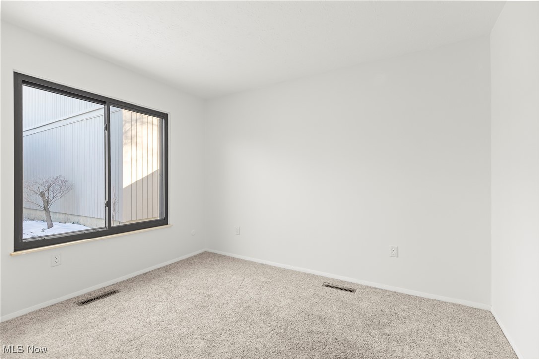 Idlewood South Condo 06 - Residential