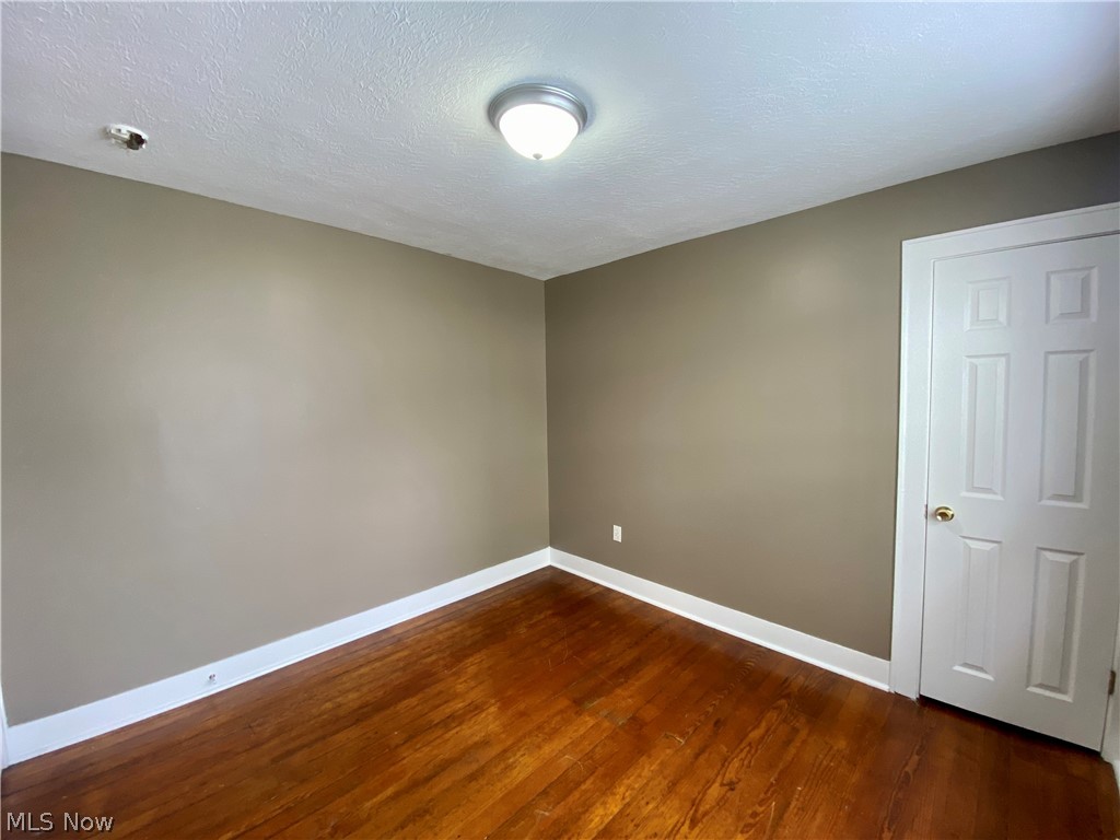 Dye & Allen - Residential Lease