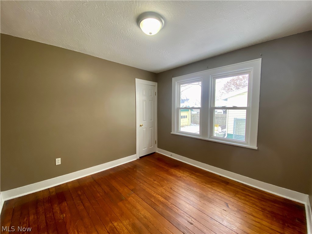 Dye & Allen - Residential Lease