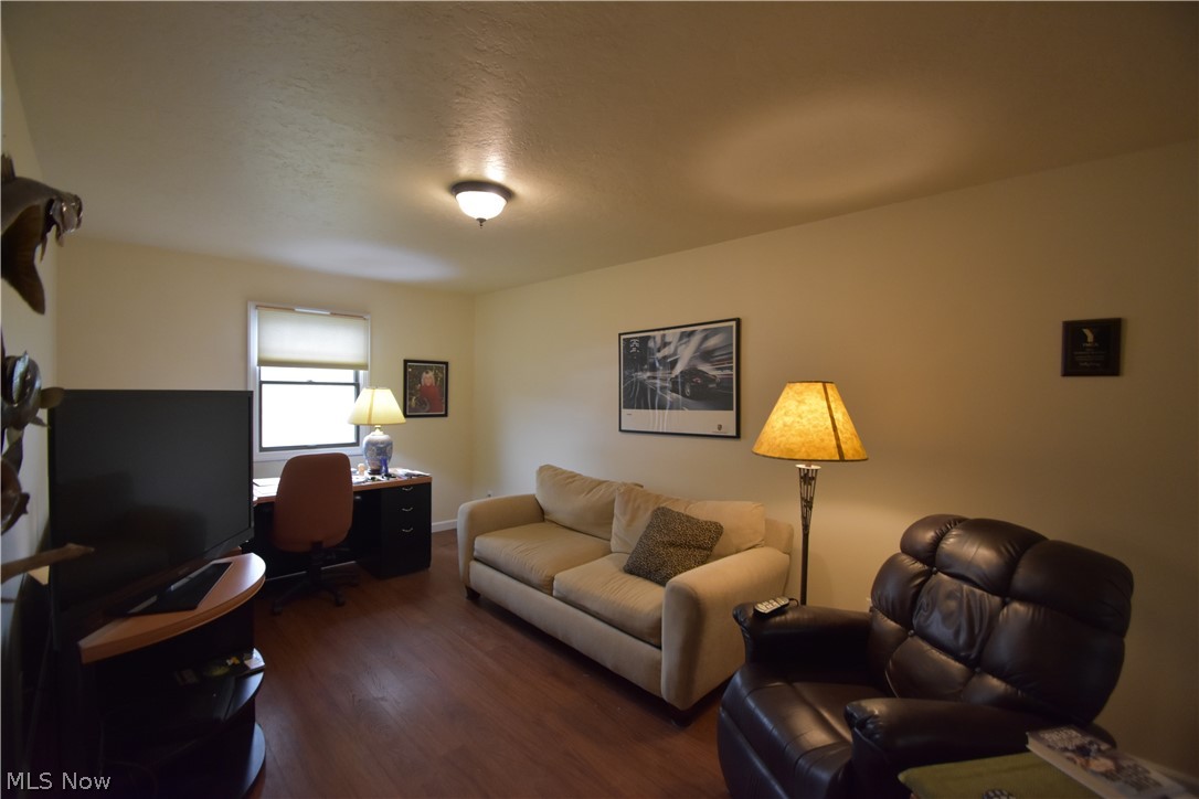 Presidential Square Condo - Residential