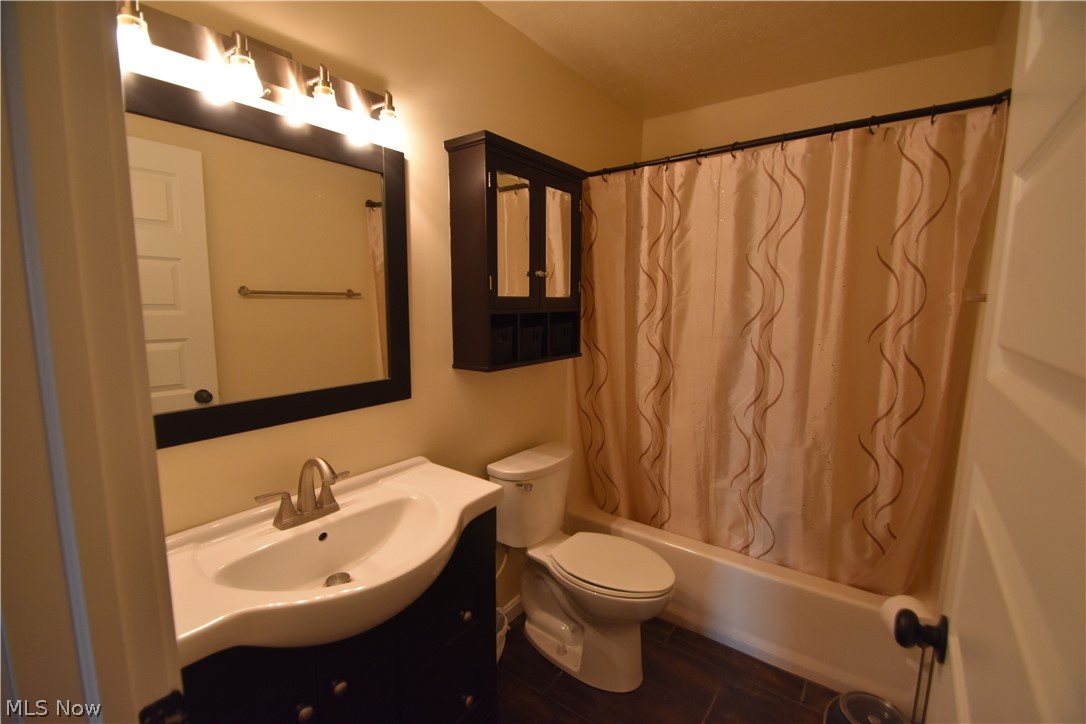Presidential Square Condo - Residential