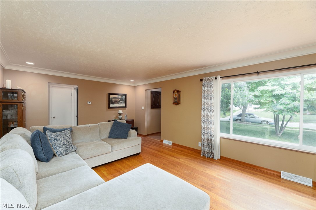 S H Kleinman Realty Cos Briar - Residential