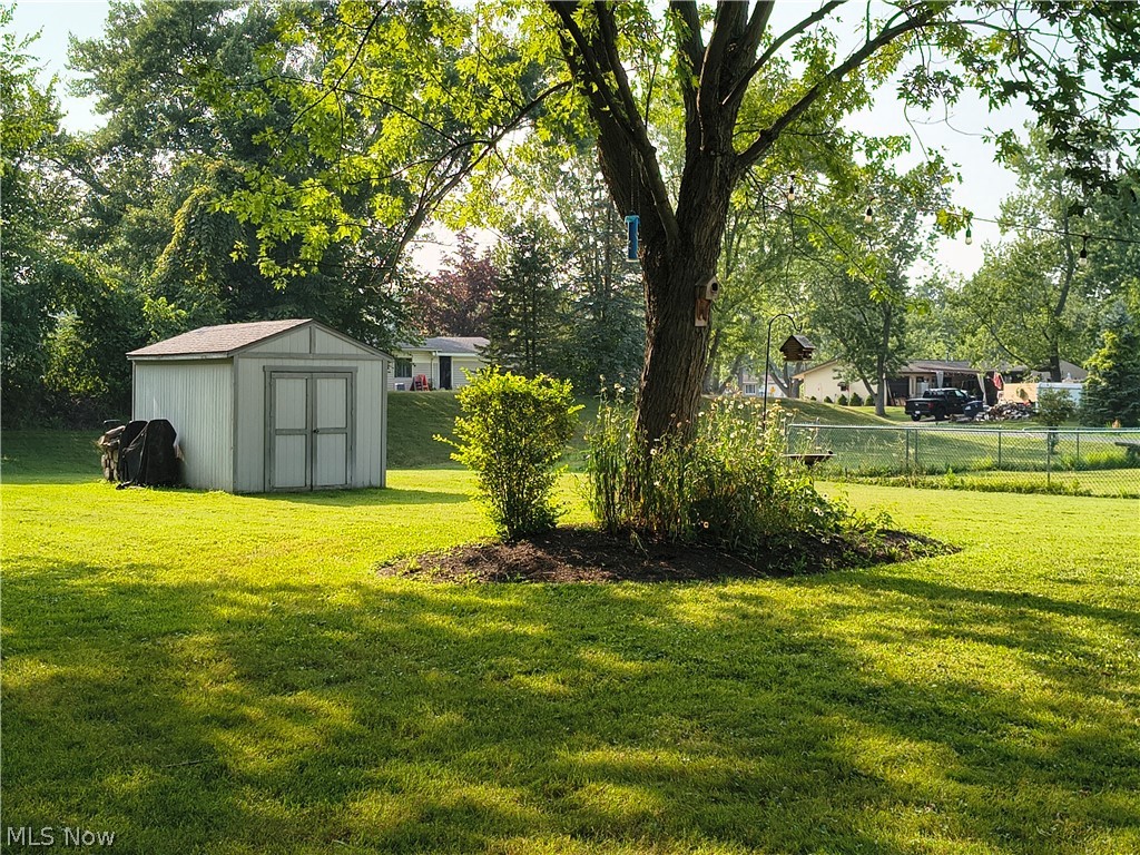 Pinewood Acres - Residential