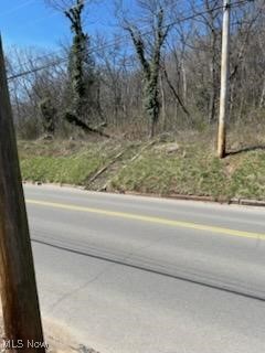 6th parcel #-240012404000
Utilities available