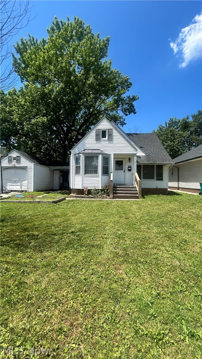 Looking for an affordable home with room to add your personal touch? This could be the opportunity you've been waiting for!
Offered at just $129,000, this 3 bed, 2 full bath home has solid potential and is ready for someone with a vision. With just a few cosmetic updates, you can transform this property into your dream home or a great addition to your investment portfolio.

Whether you're a first-time buyer looking to build equity instead of paying rent or an investor searching for your next value-add property, this home is worth a look. Opportunities like this don't stay on the market for long. Schedule your private showing today.