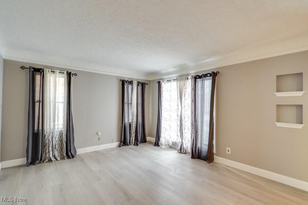 Ridgewood Gardens - Residential