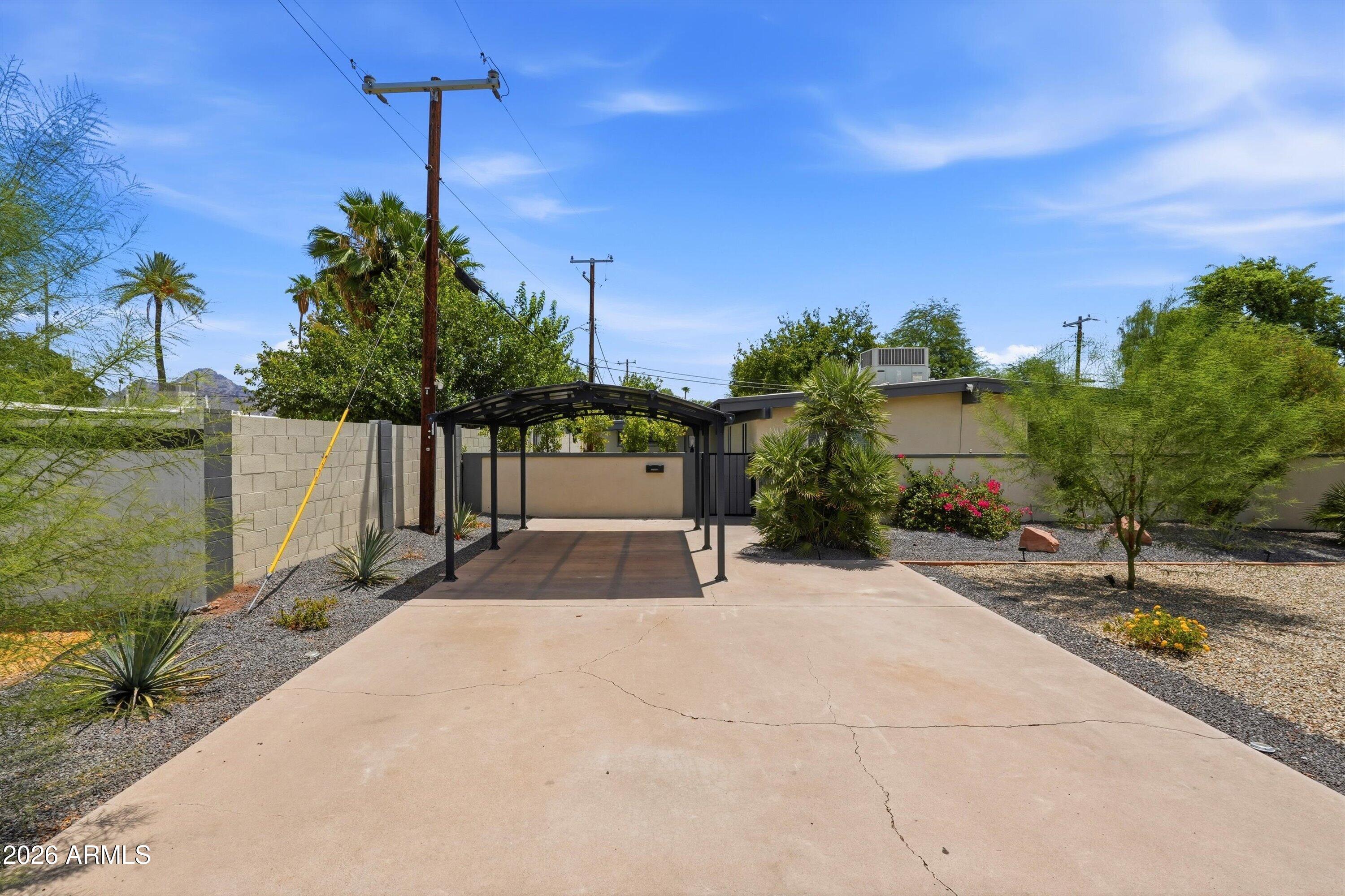 MARLEN GROVE - Residential