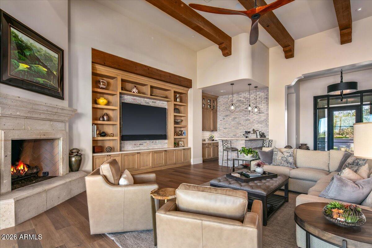 MIRABEL CLUB - Residential