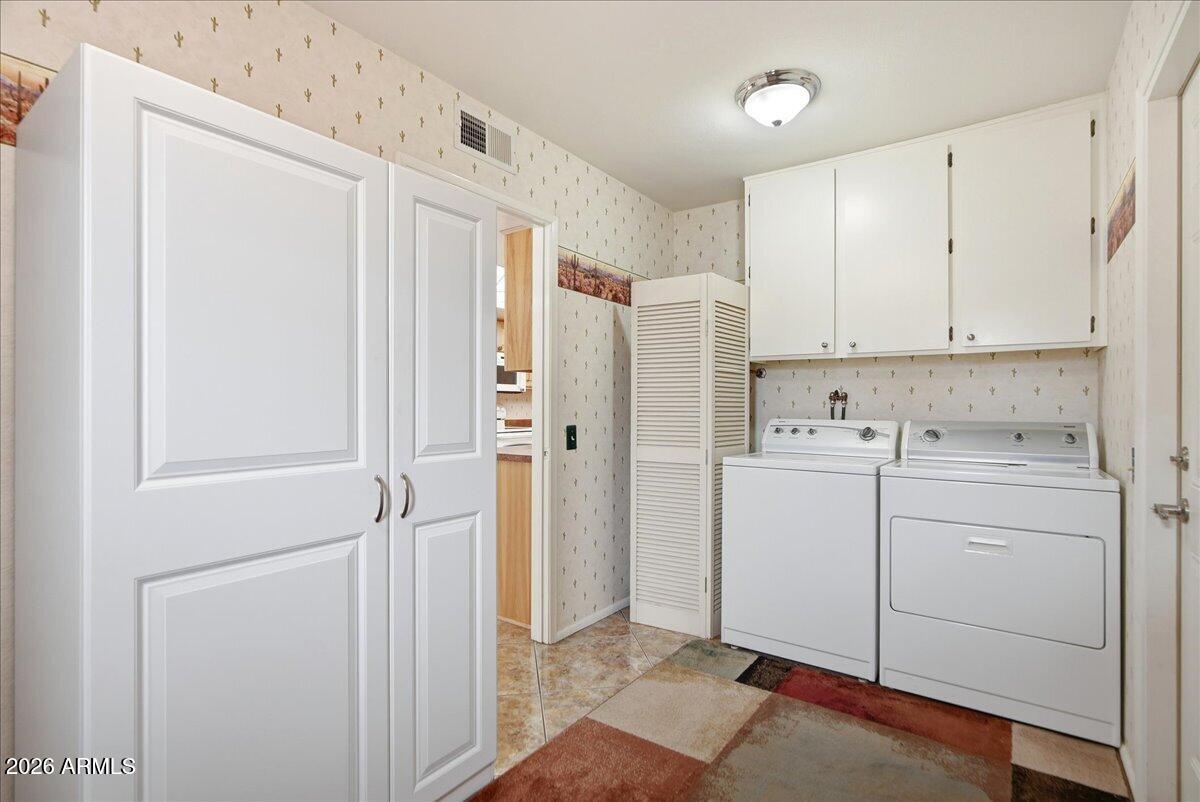 SUN CITY UNIT 17D LOTS 1 TO 127 AND TRACTS A B AND - Residential