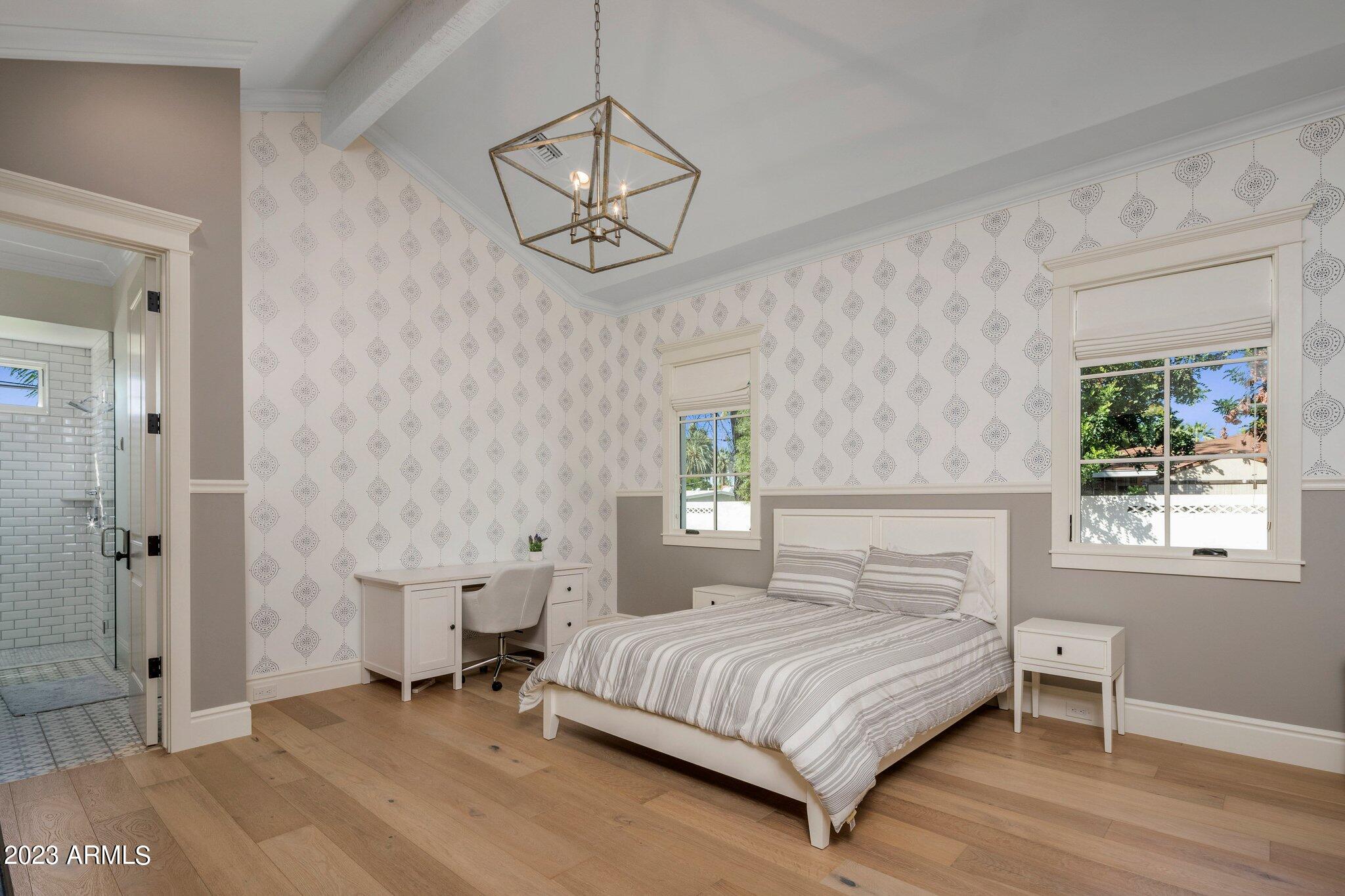 REGENTS PARK - Residential