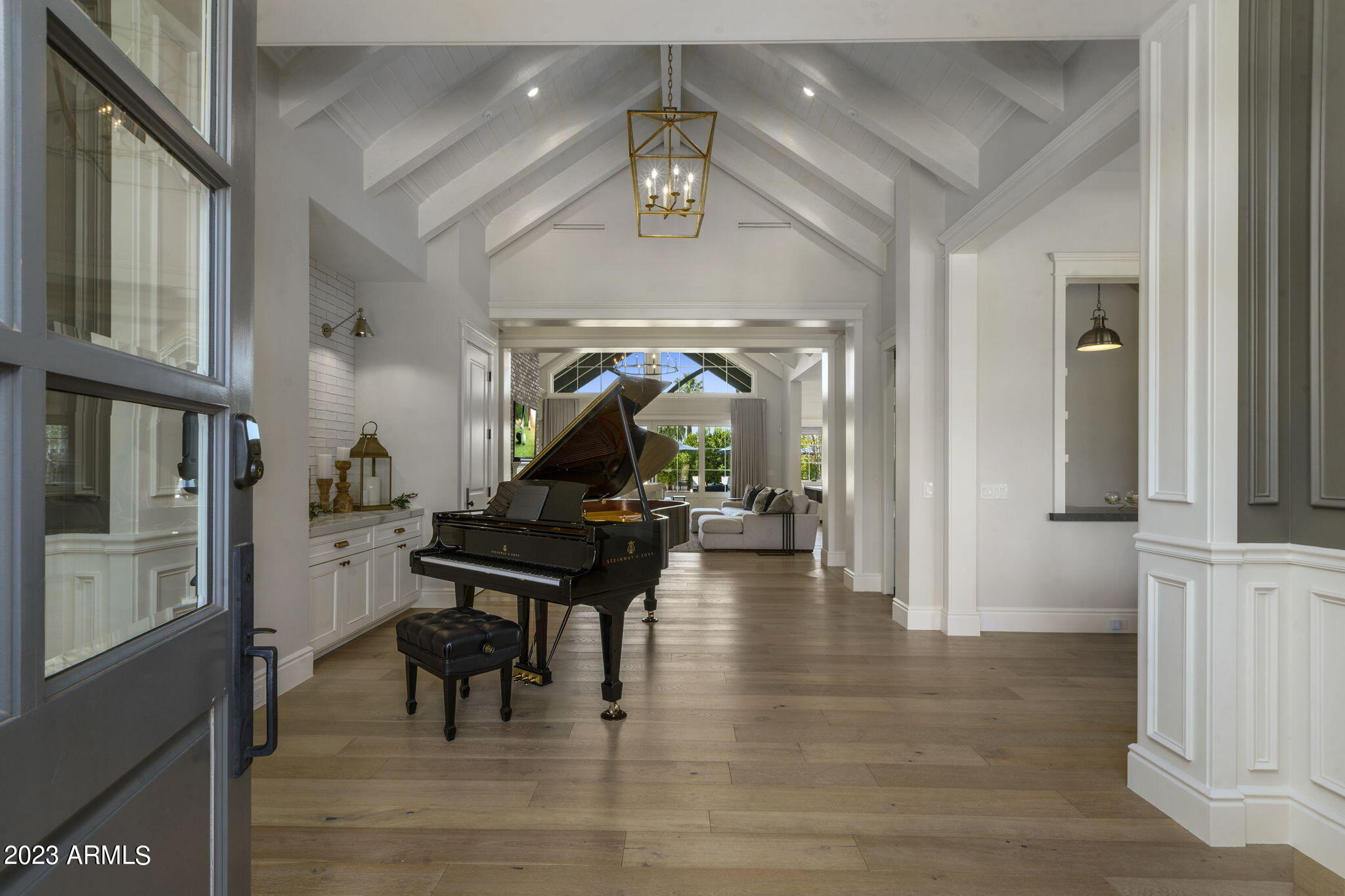 REGENTS PARK - Residential