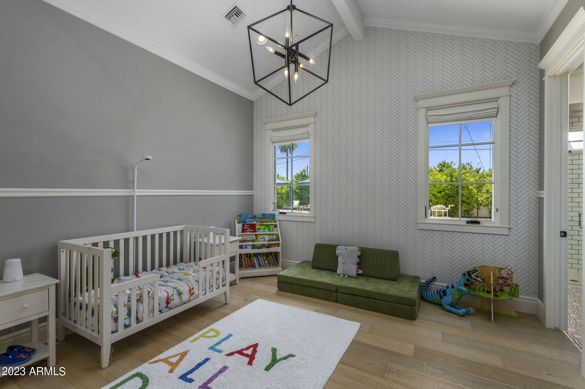 REGENTS PARK - Residential