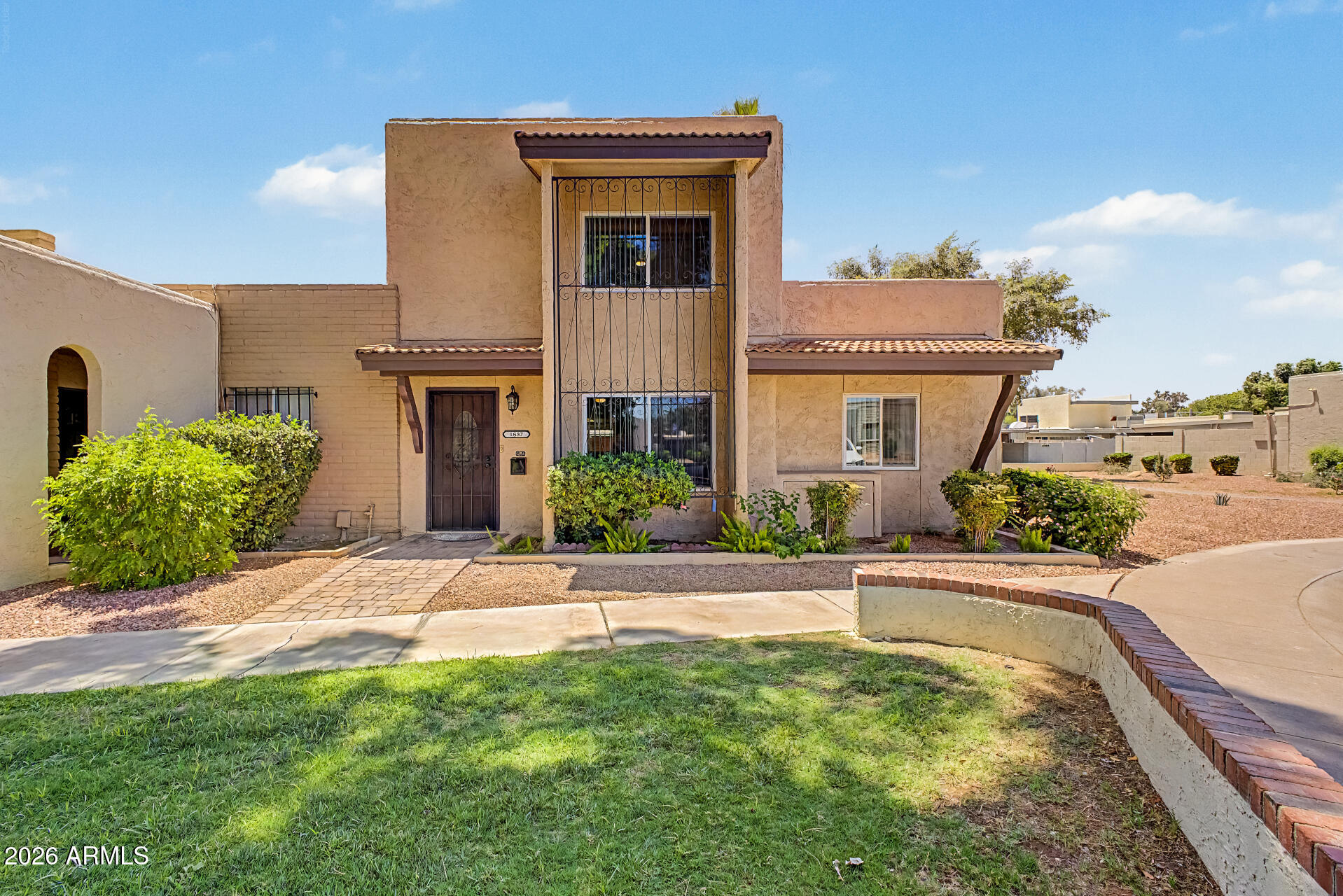 CONTINENTAL VILLAS WEST - Residential