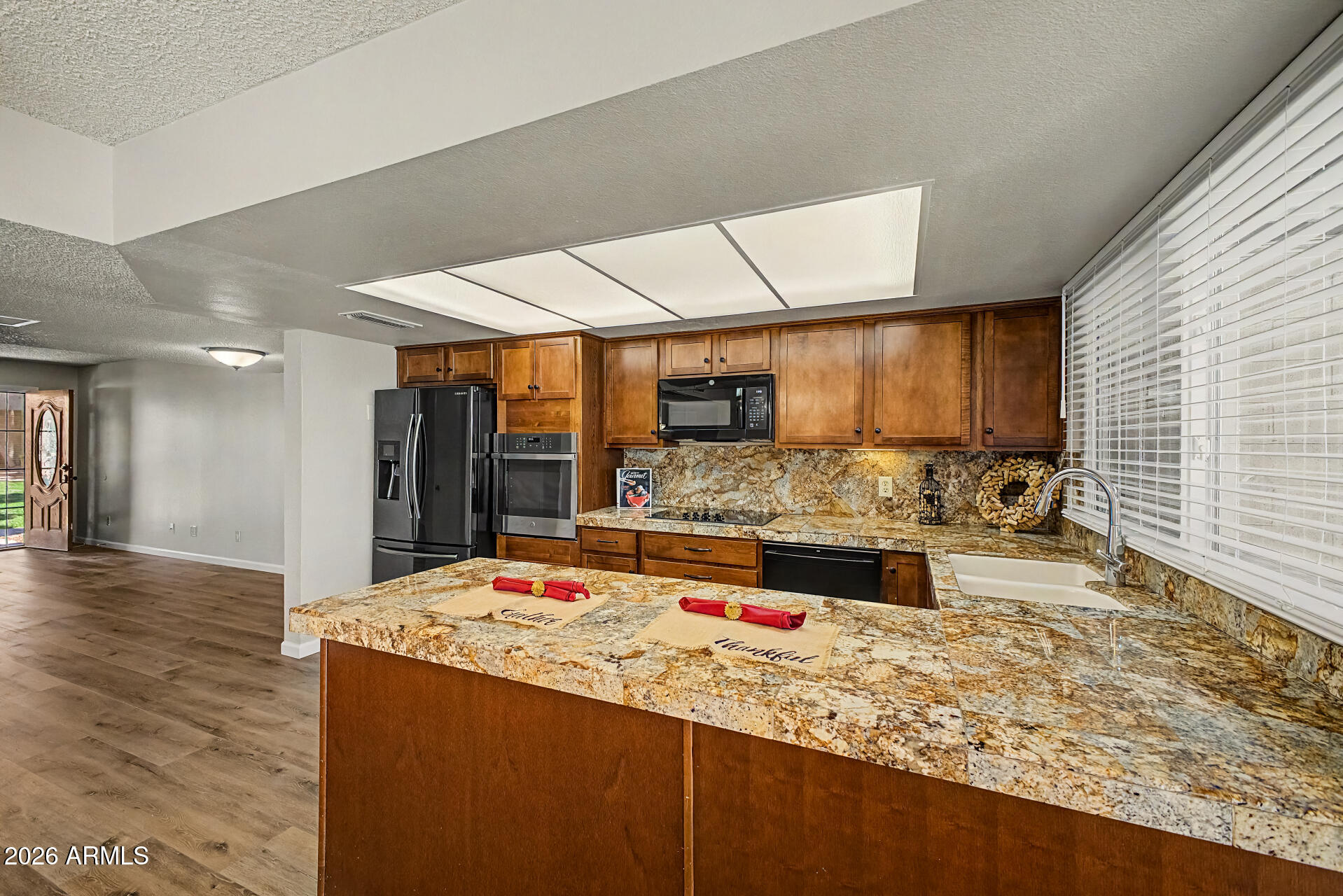 CONTINENTAL VILLAS WEST - Residential