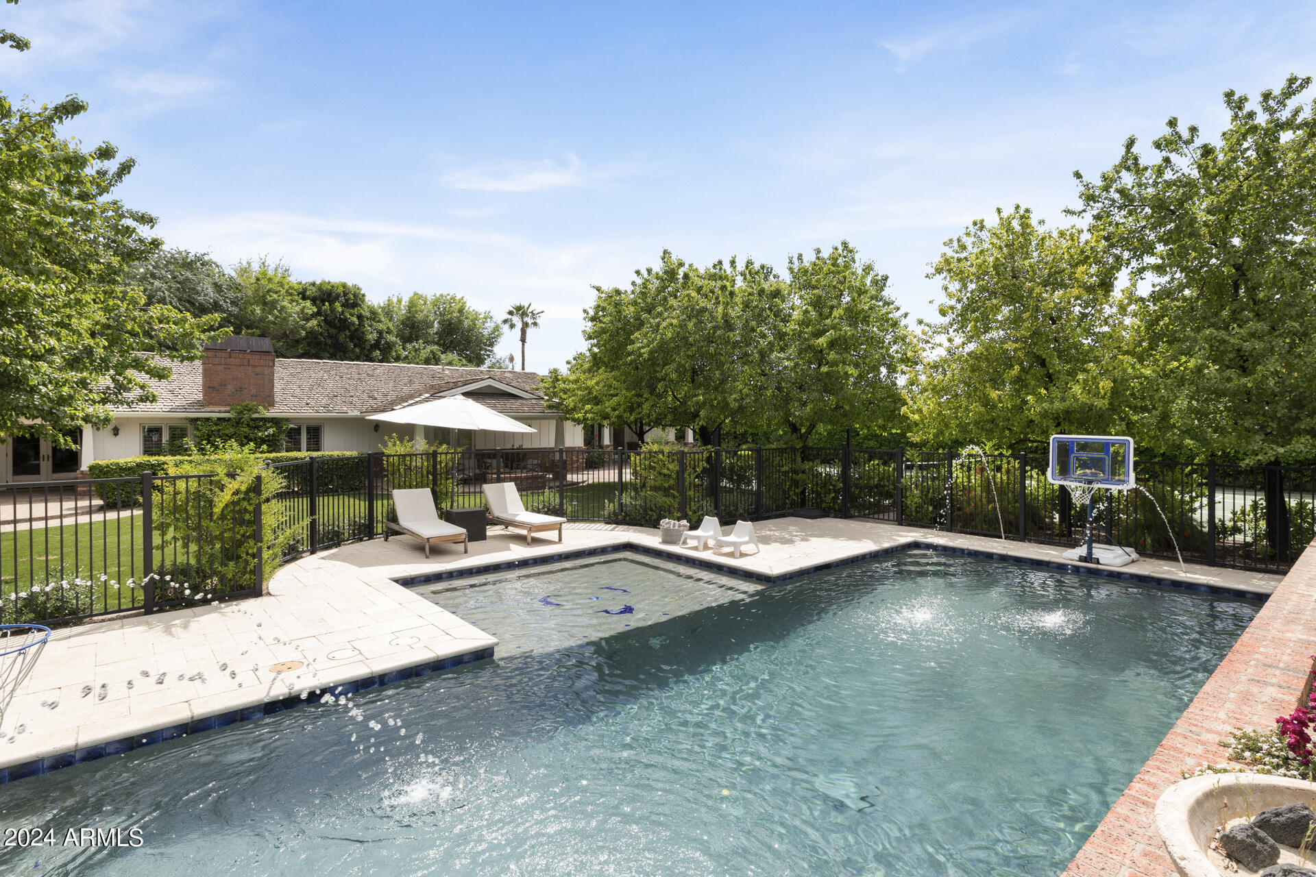 SUNDOWN RANCHOS 2 - Residential