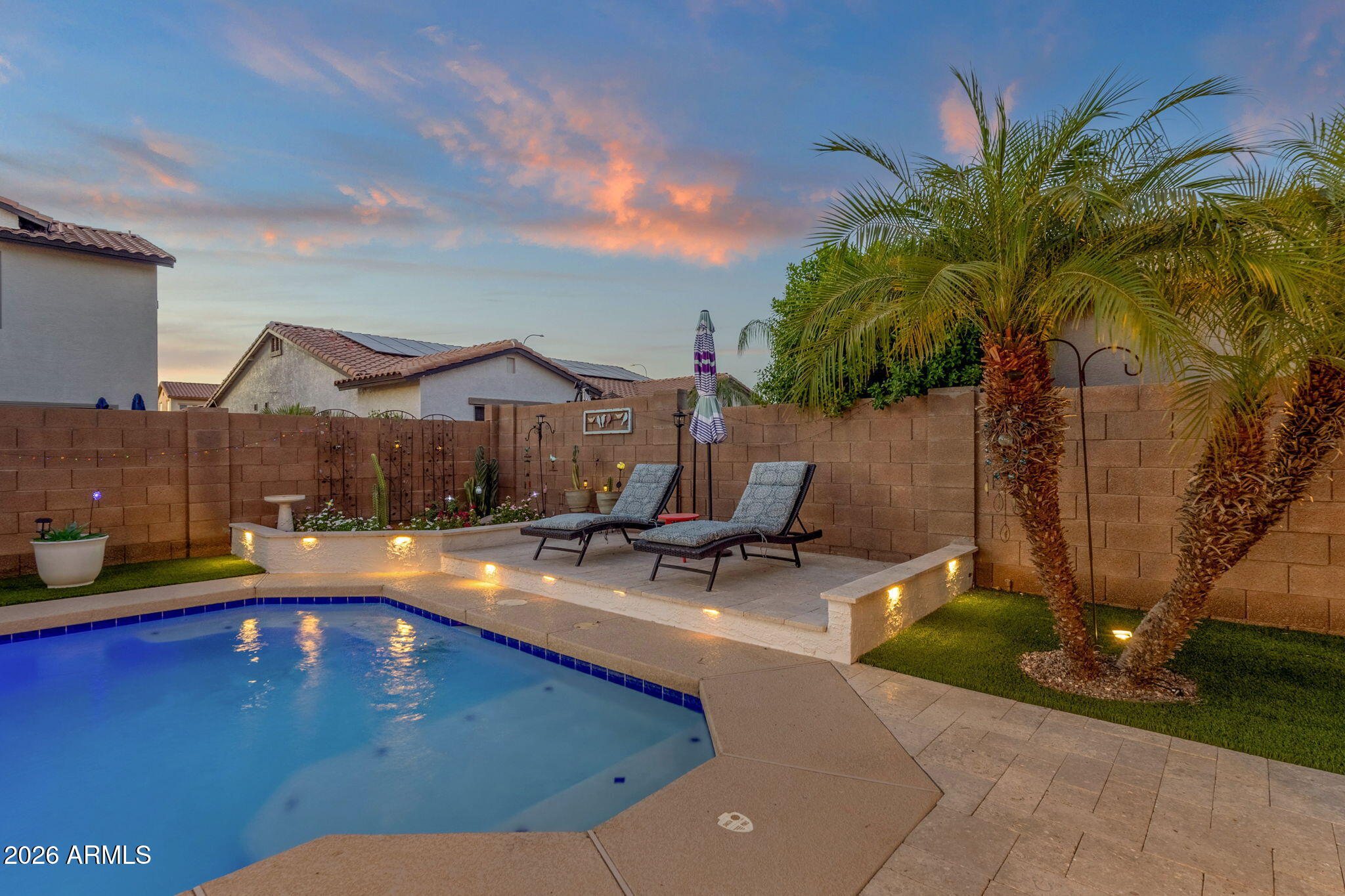 SHADOW RIDGE - Residential
