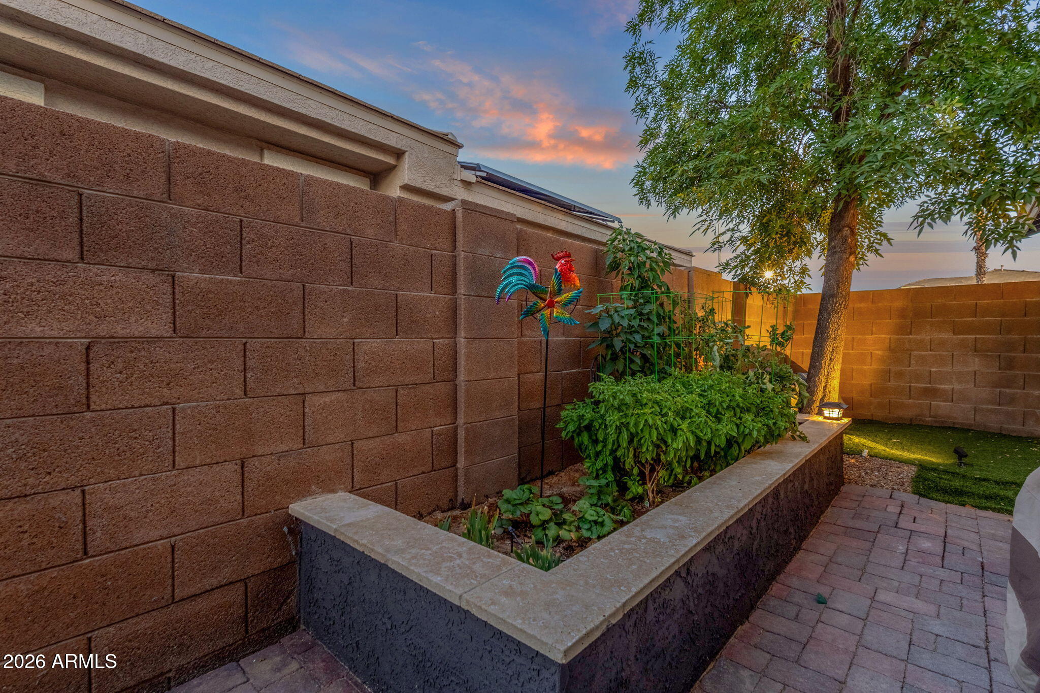 SHADOW RIDGE - Residential