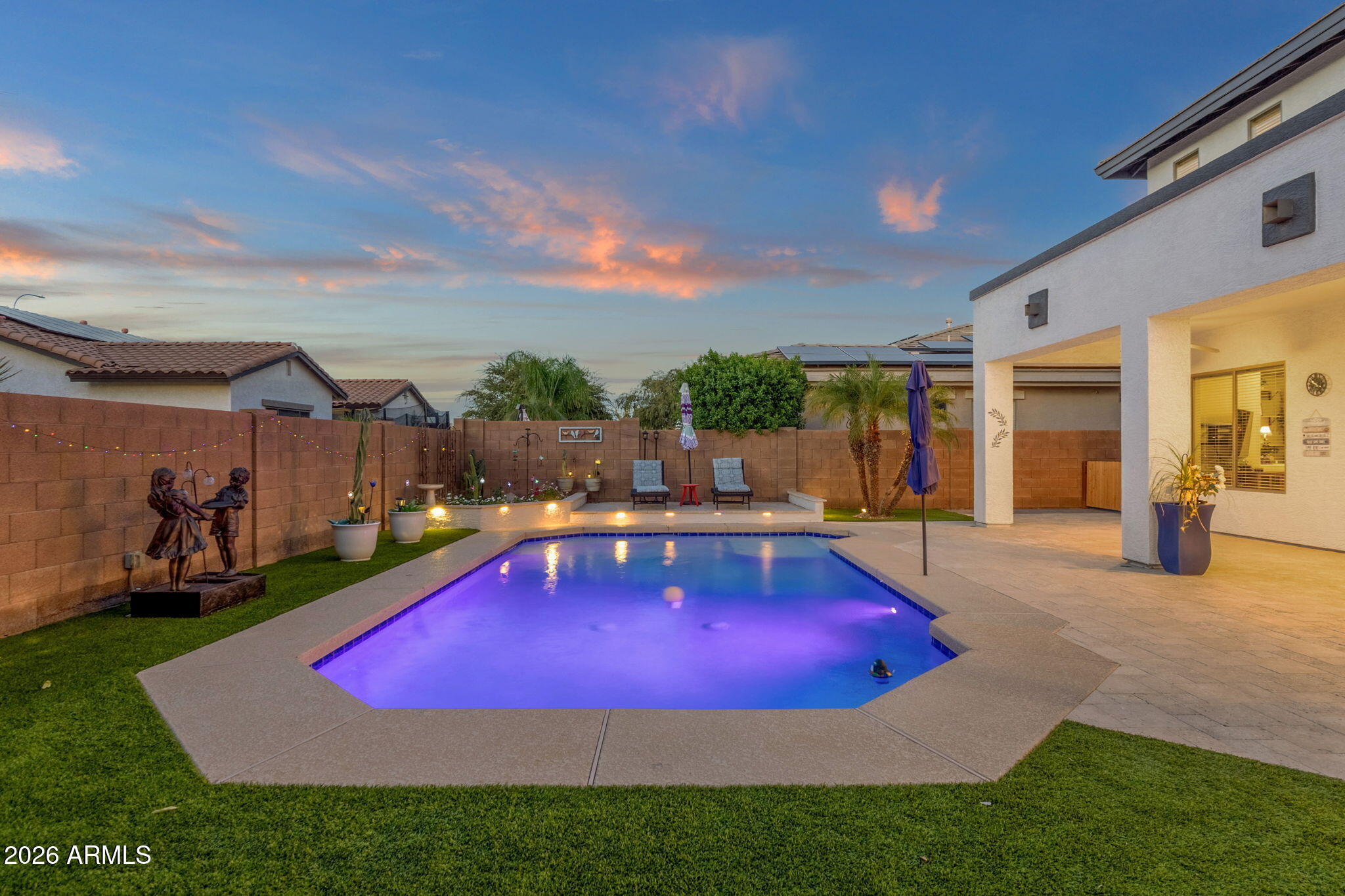 SHADOW RIDGE - Residential