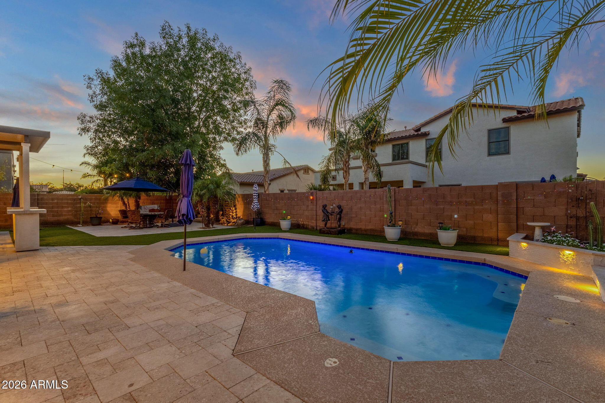 SHADOW RIDGE - Residential