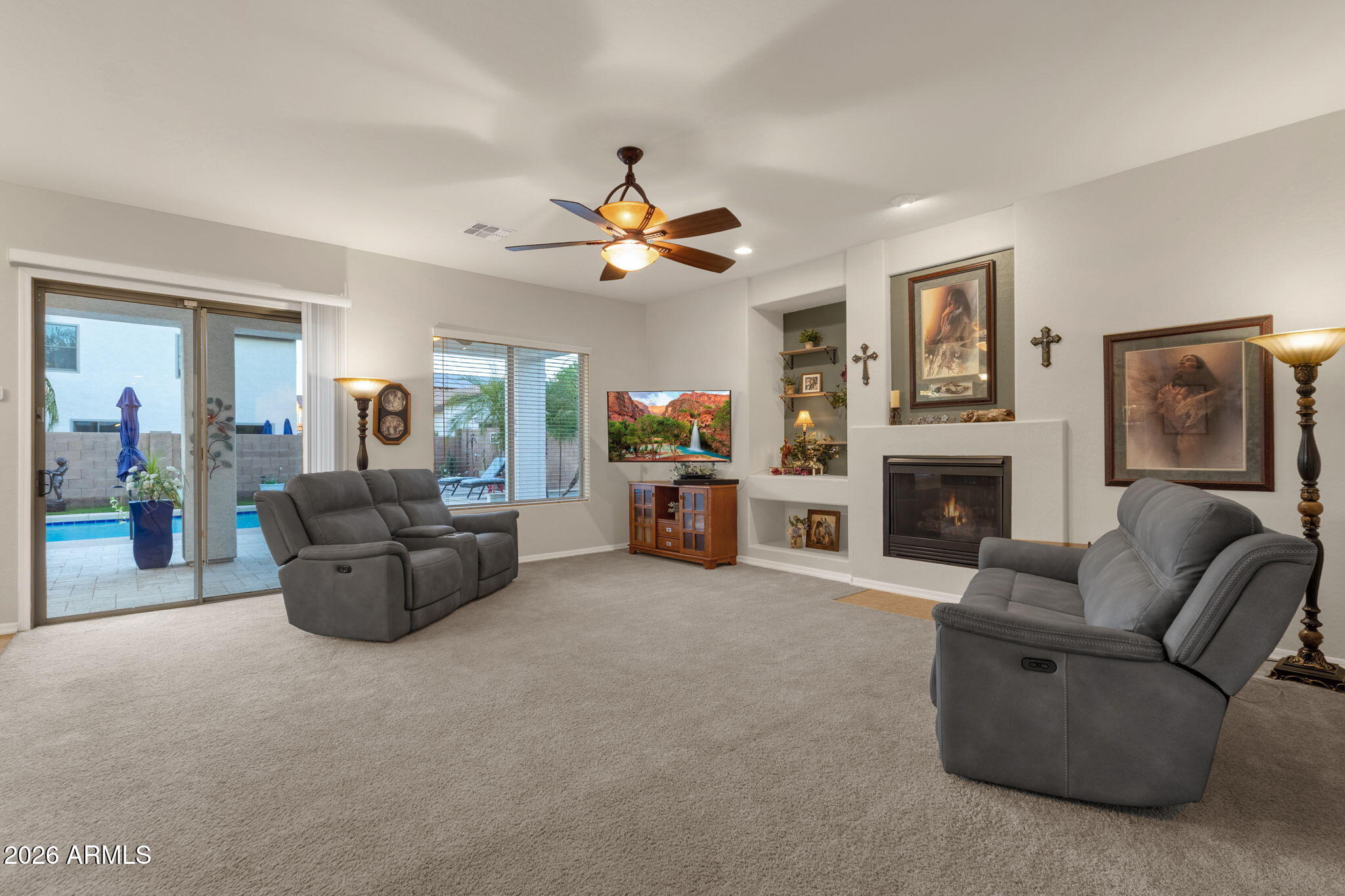 SHADOW RIDGE - Residential