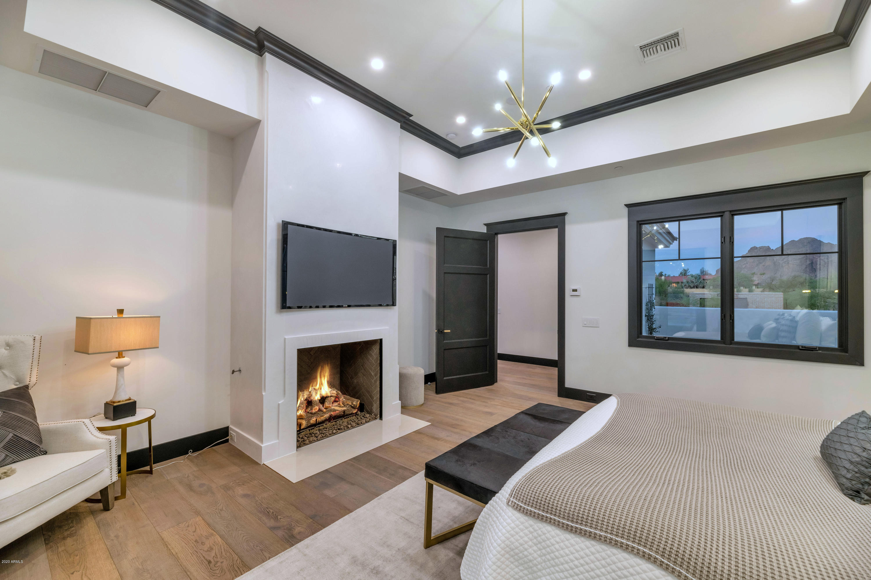 ARROYO HEIGHTS - Residential