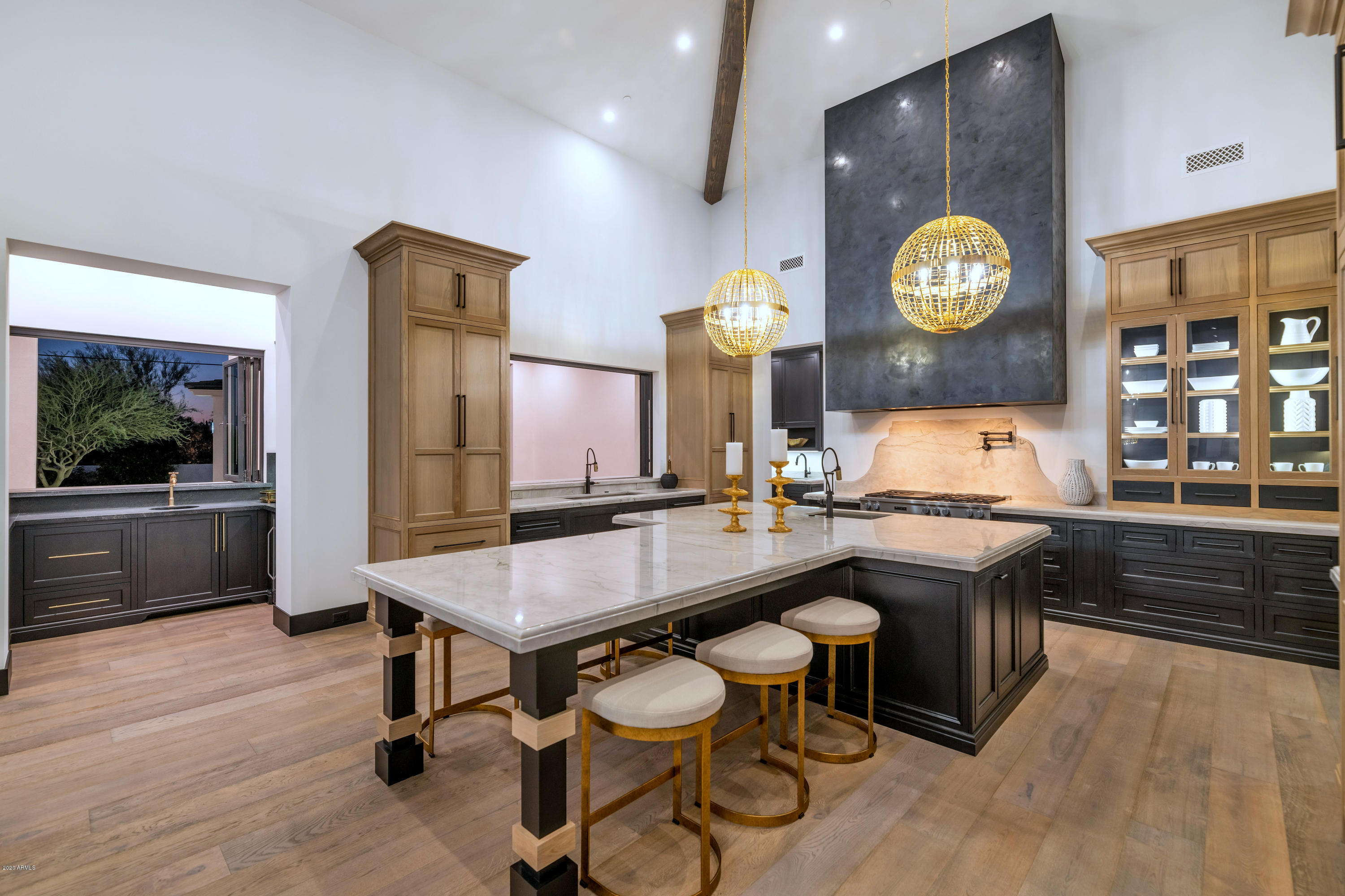 ARROYO HEIGHTS - Residential