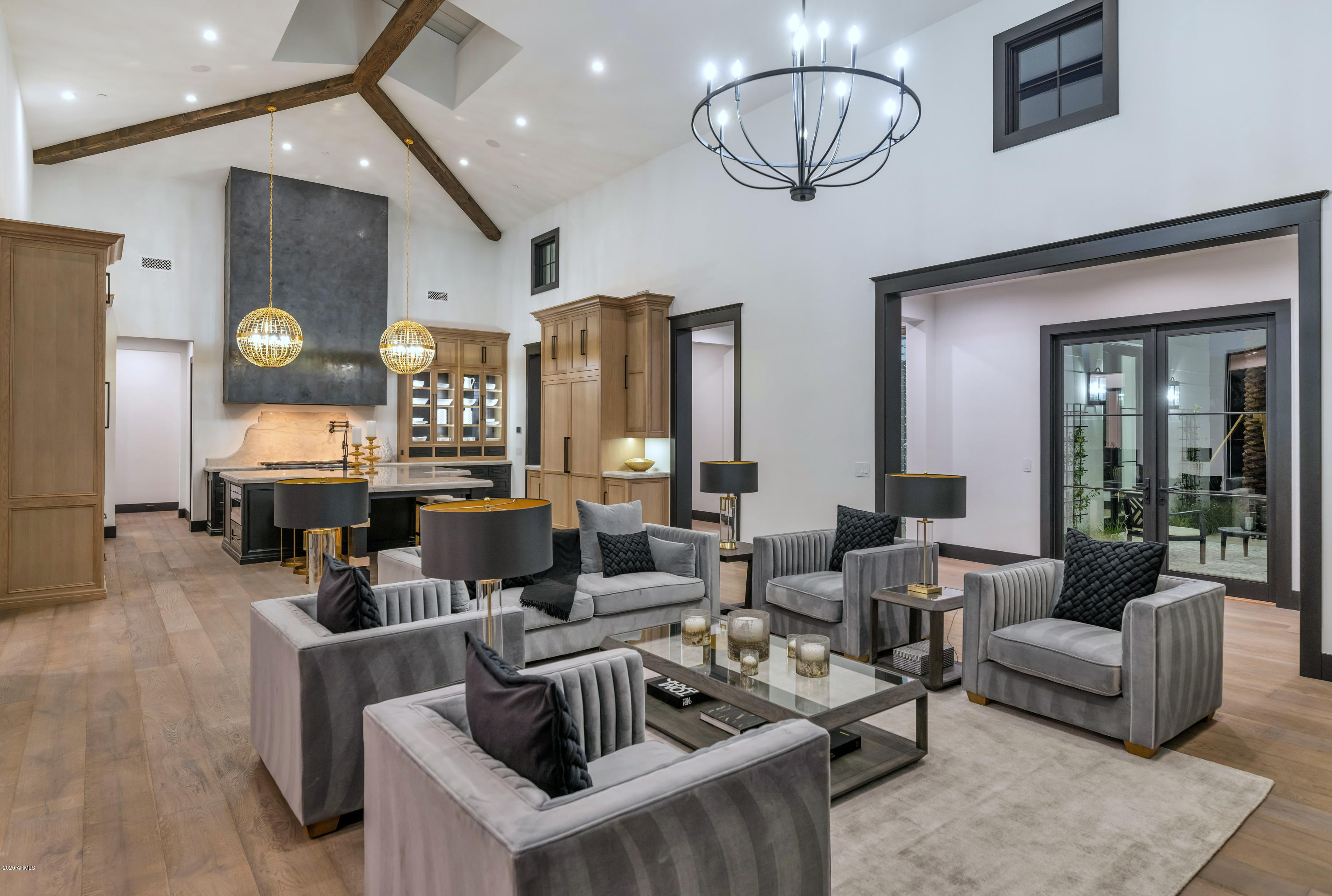ARROYO HEIGHTS - Residential