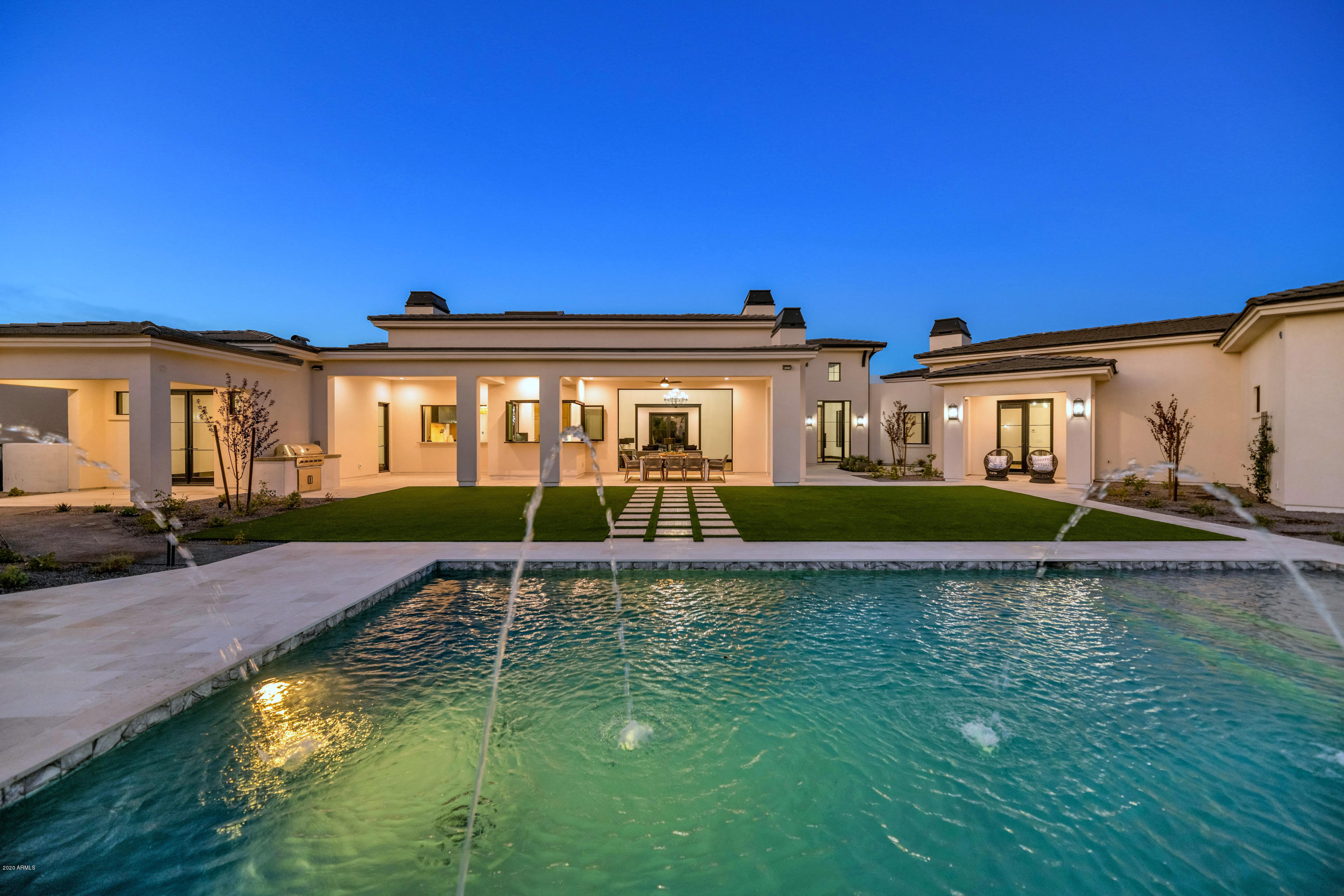 ARROYO HEIGHTS - Residential