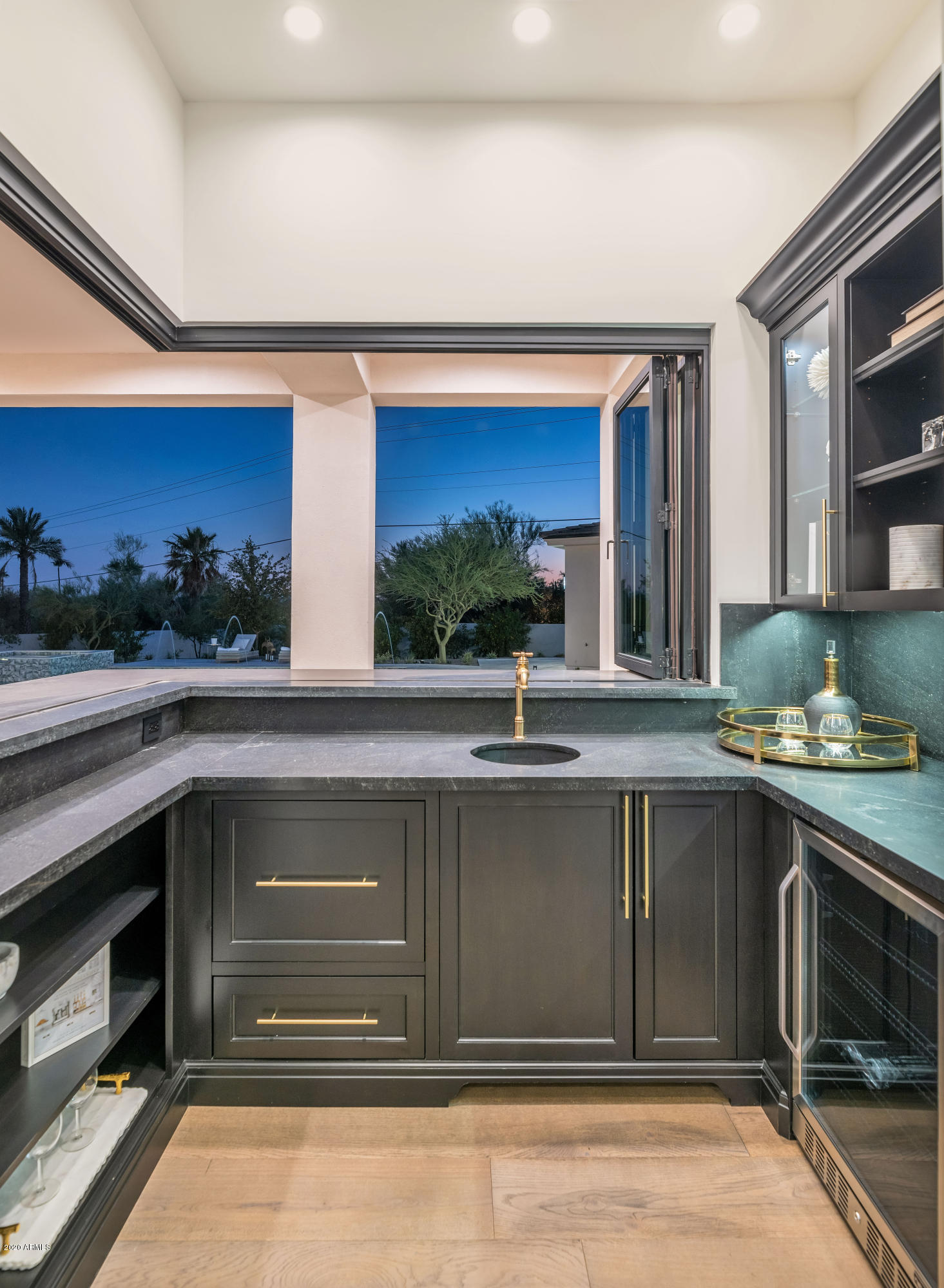 ARROYO HEIGHTS - Residential