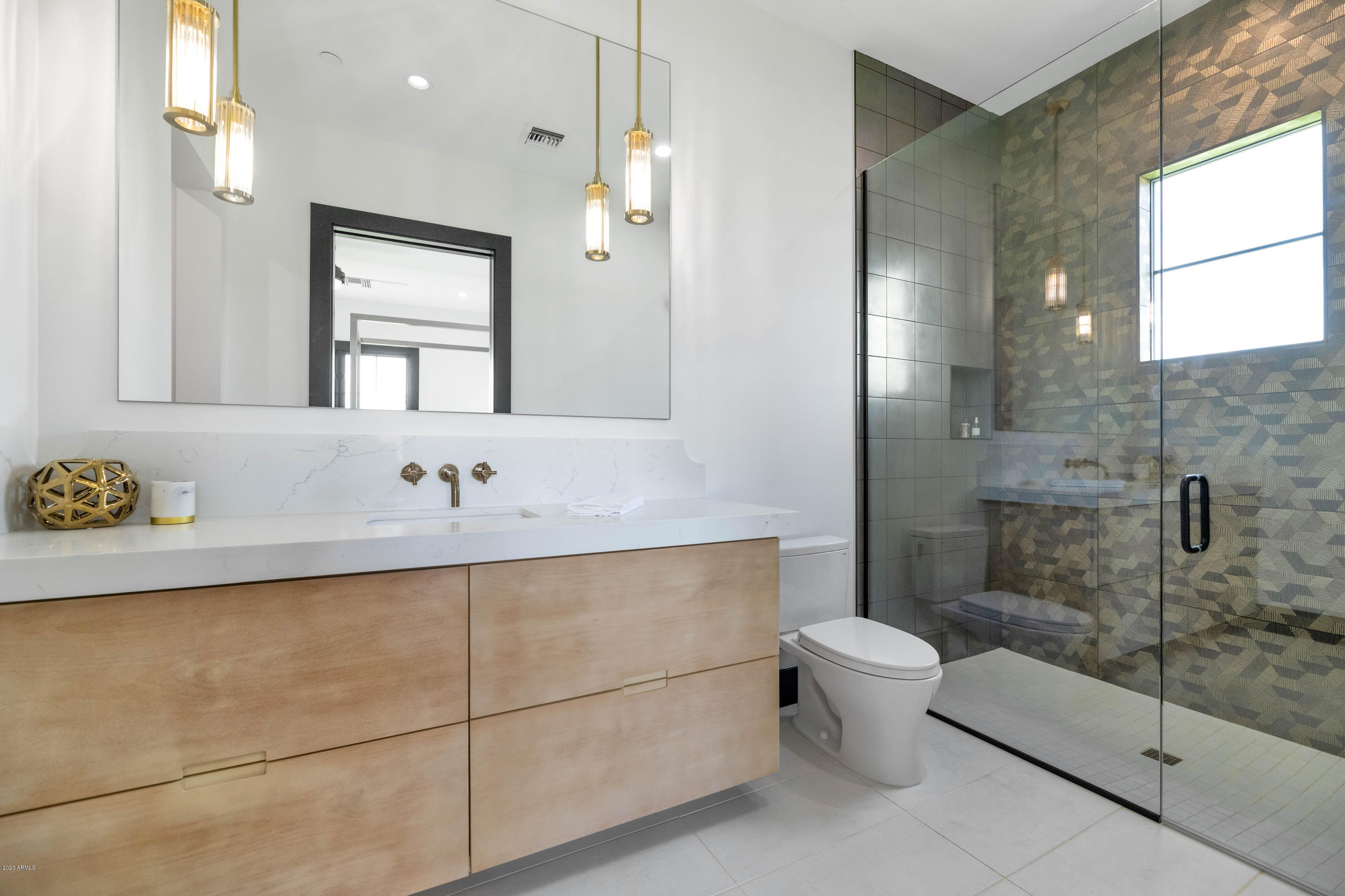ARROYO HEIGHTS - Residential