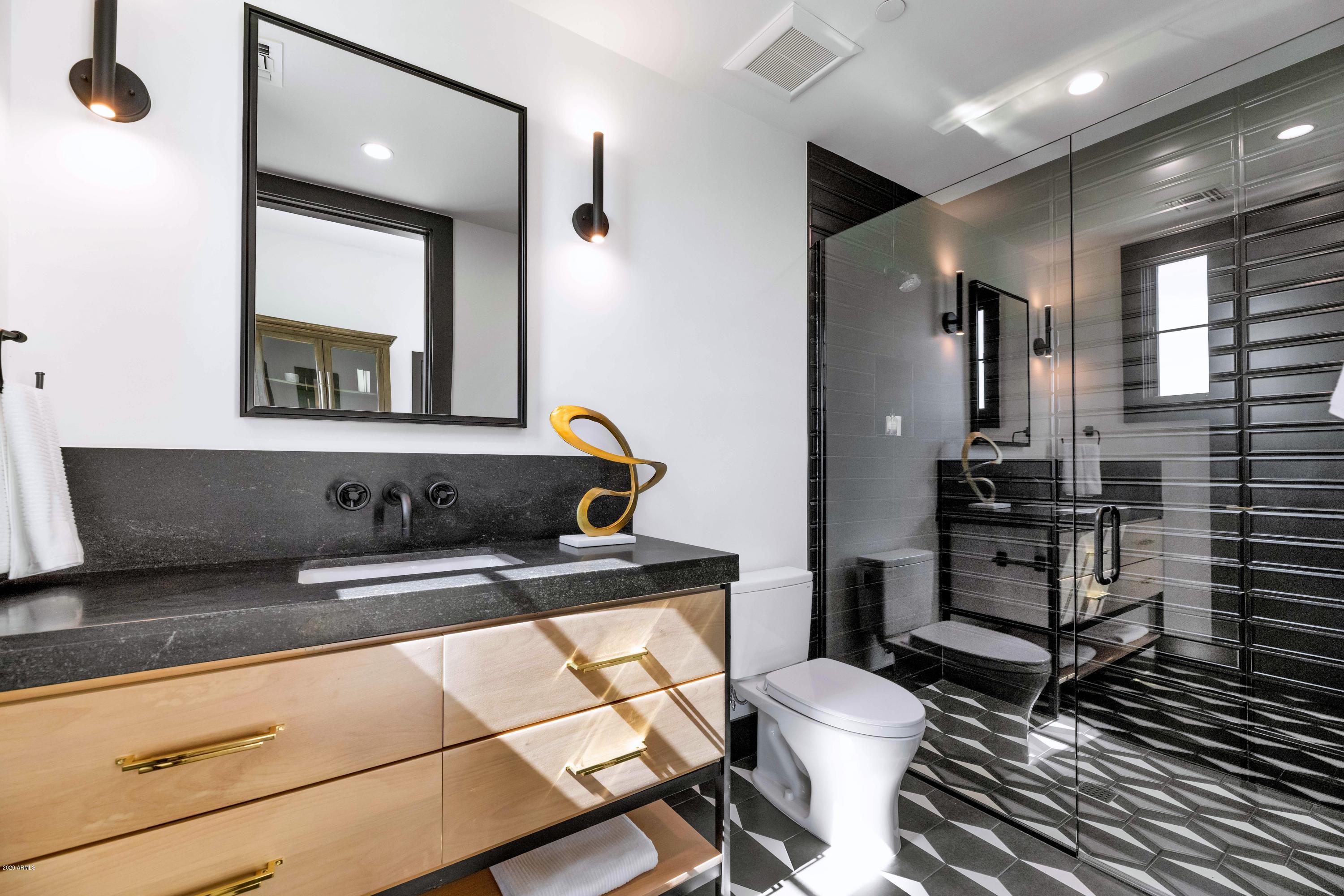 ARROYO HEIGHTS - Residential