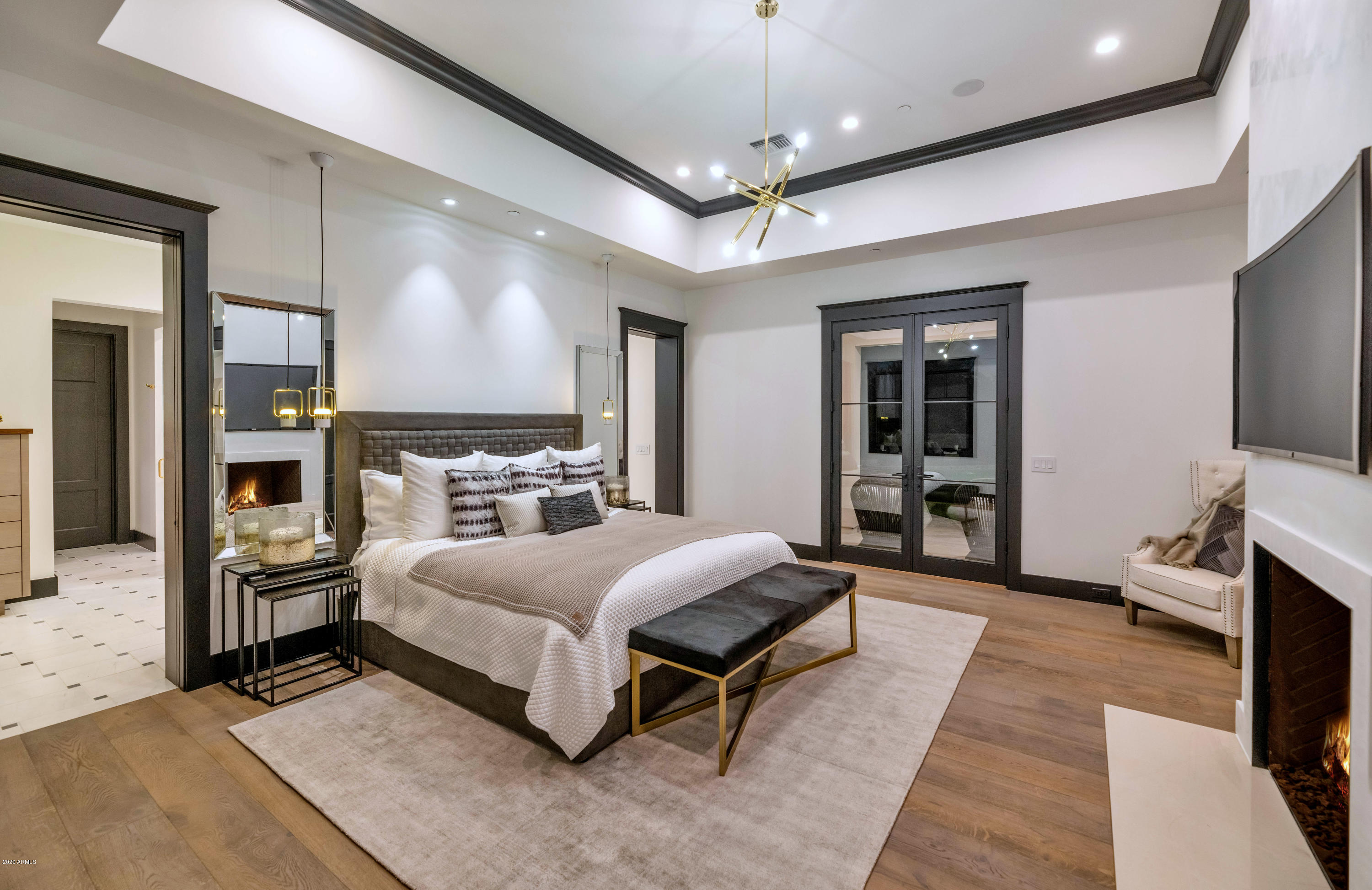 ARROYO HEIGHTS - Residential