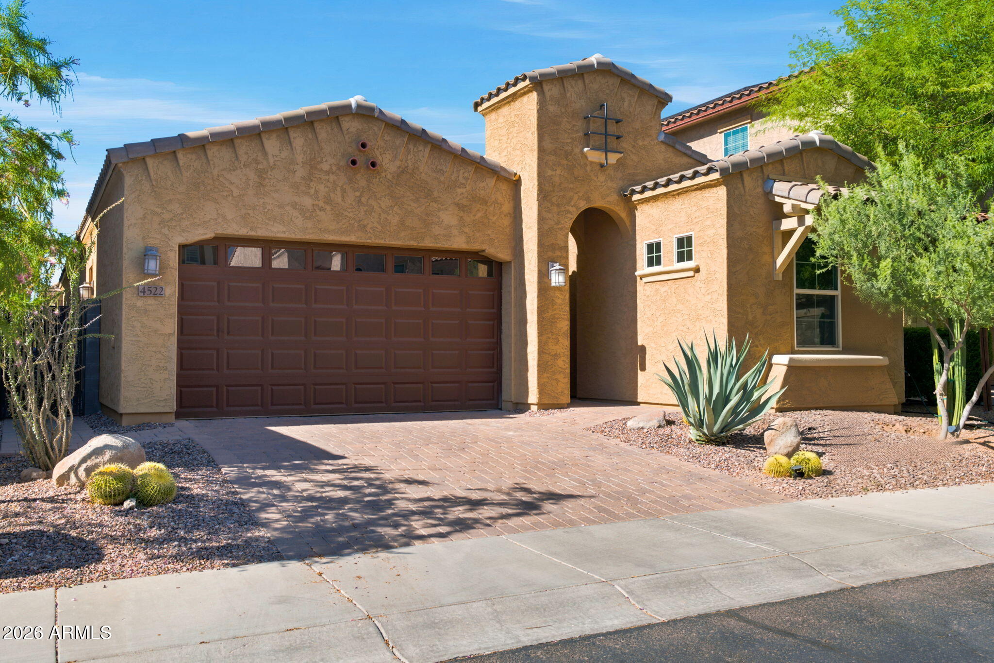DESERT RIDGE SUPERBLOCK 7 NORTH PARCEL 2 - Residential