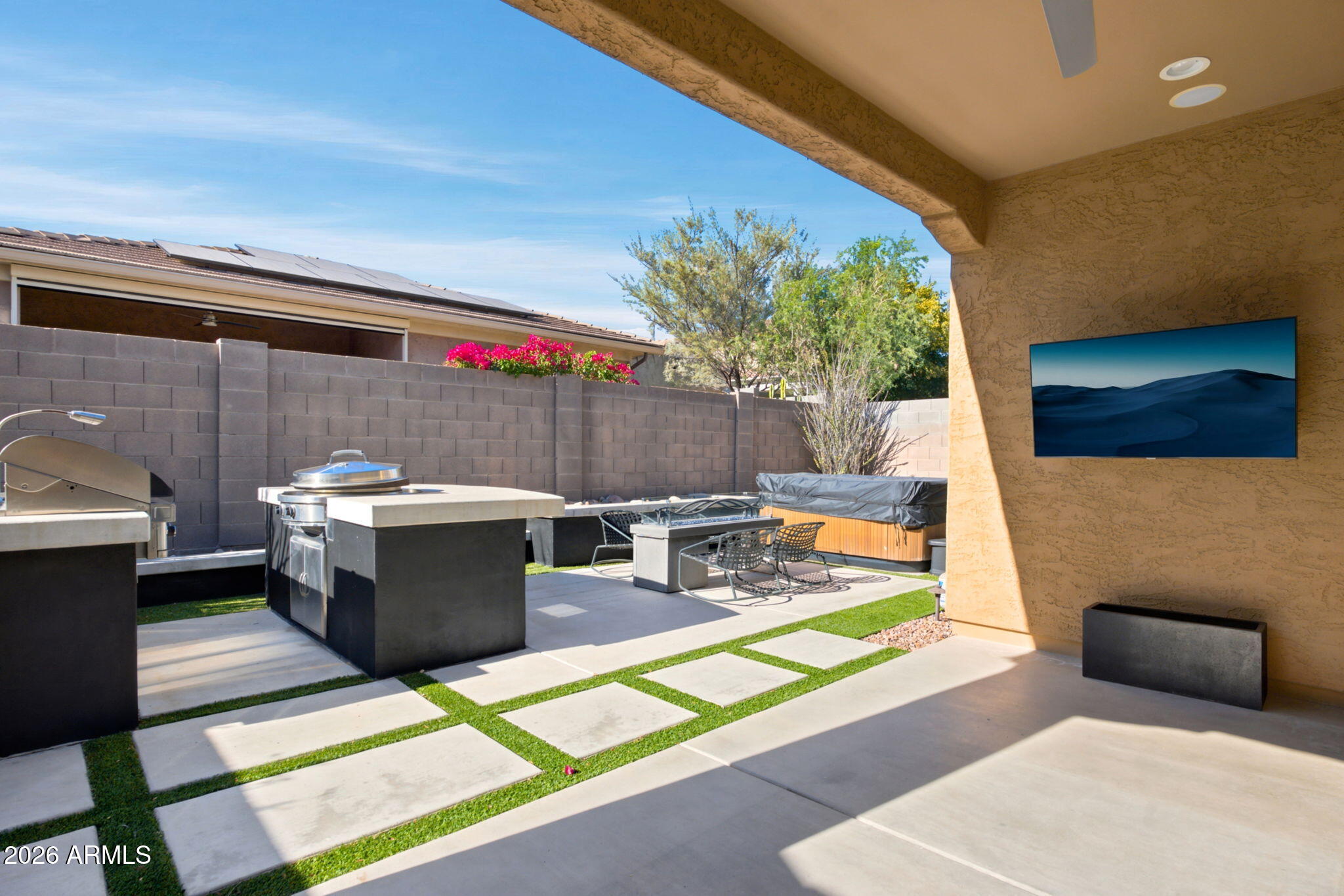 DESERT RIDGE SUPERBLOCK 7 NORTH PARCEL 2 - Residential