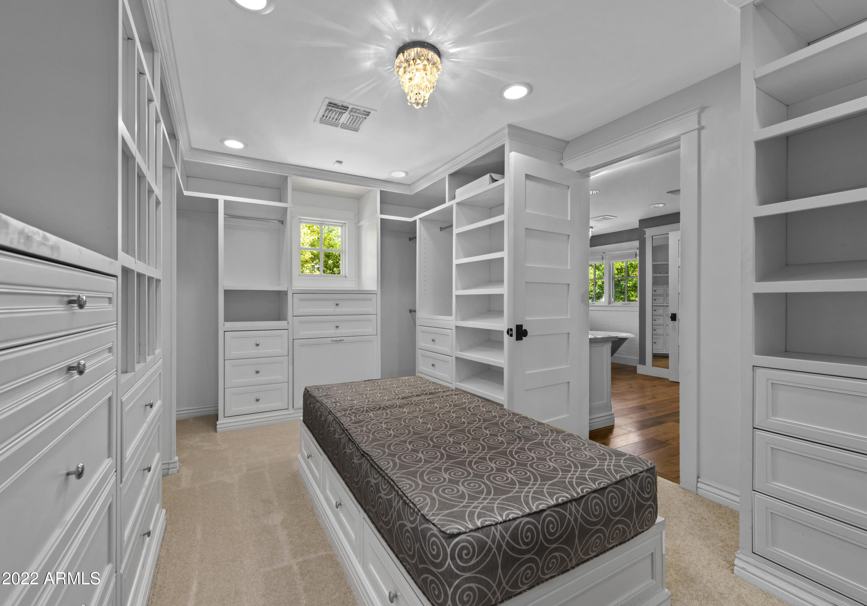 PICKWICK ACRES - Residential