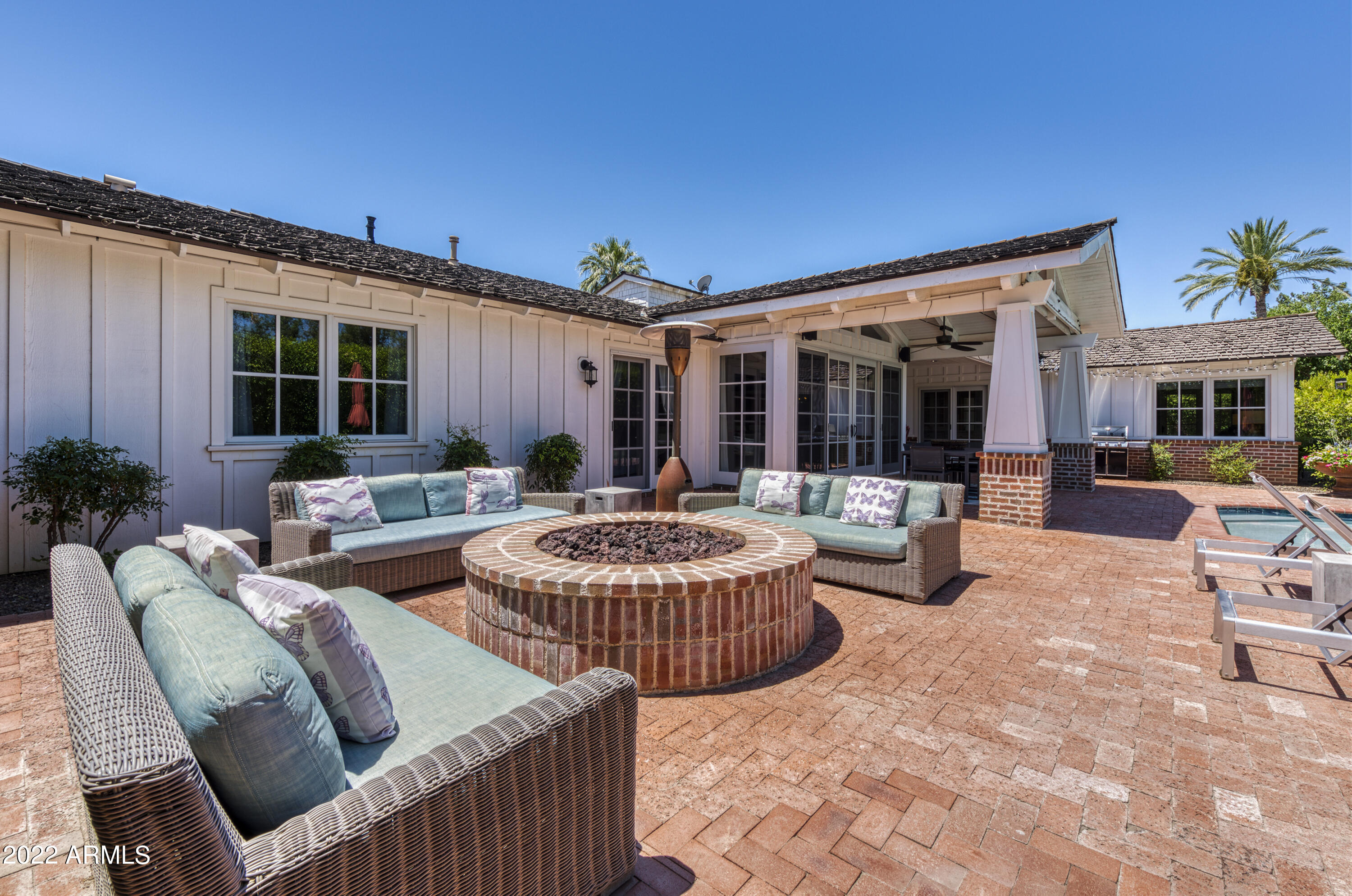 PICKWICK ACRES - Residential