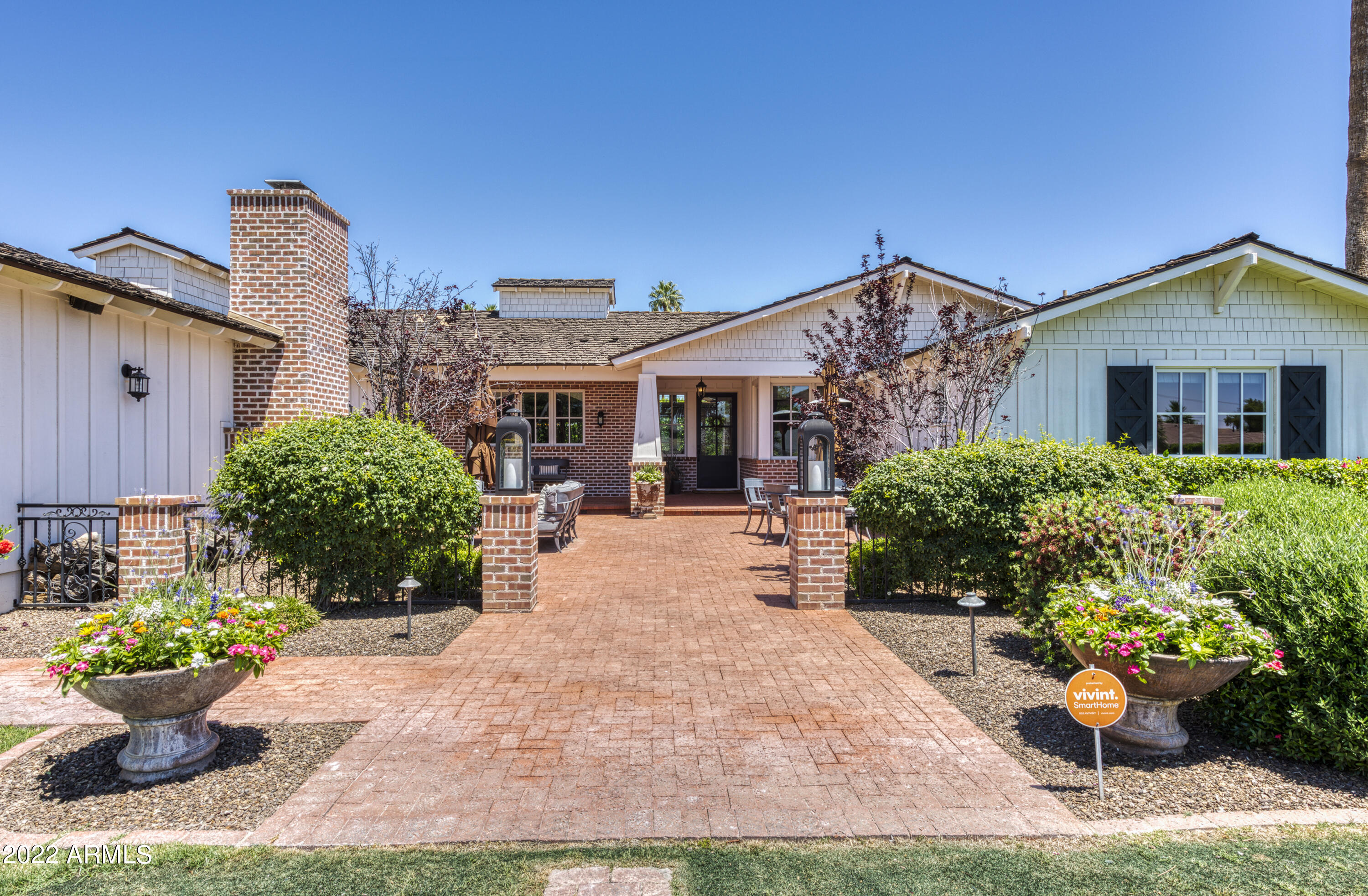PICKWICK ACRES - Residential
