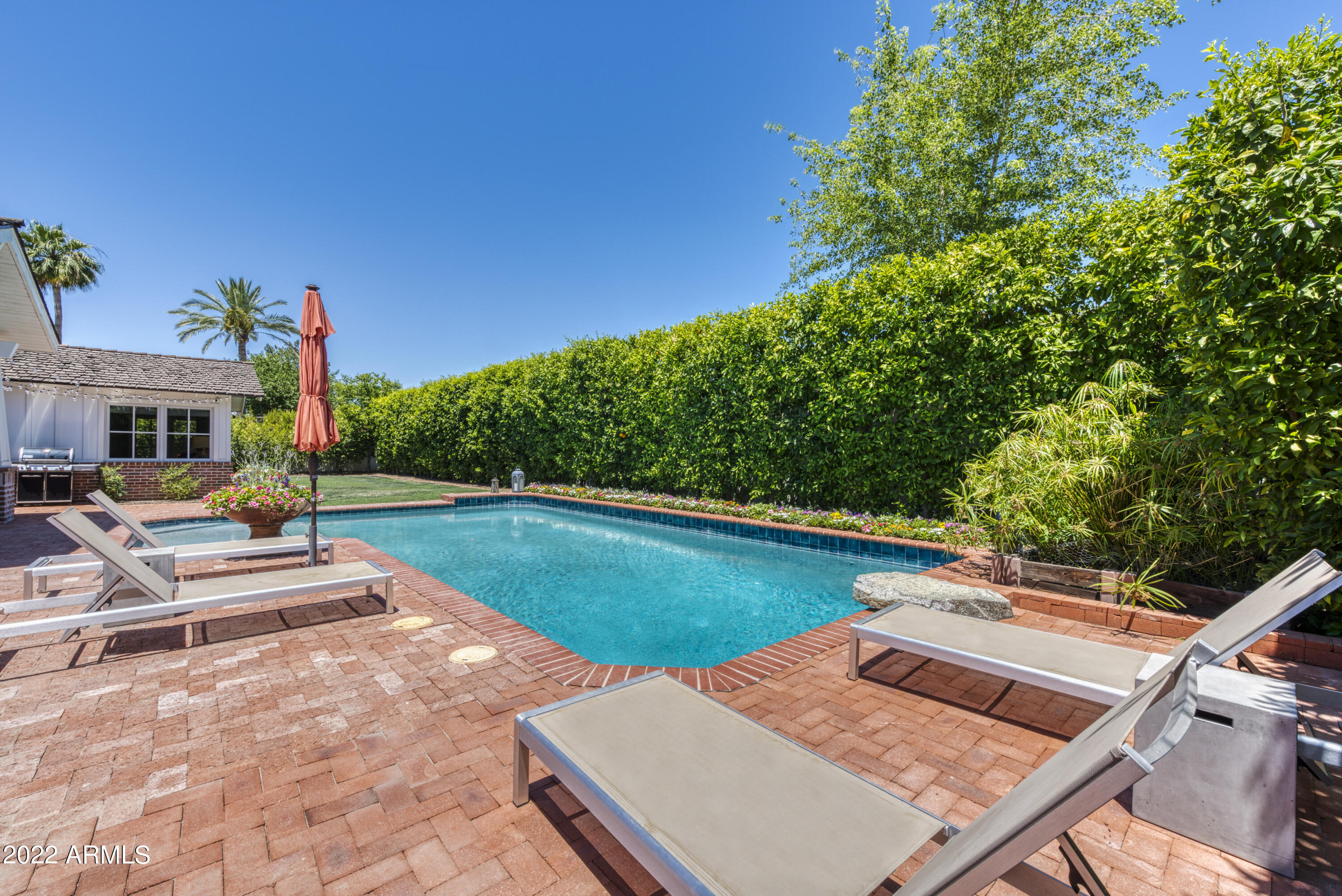 PICKWICK ACRES - Residential