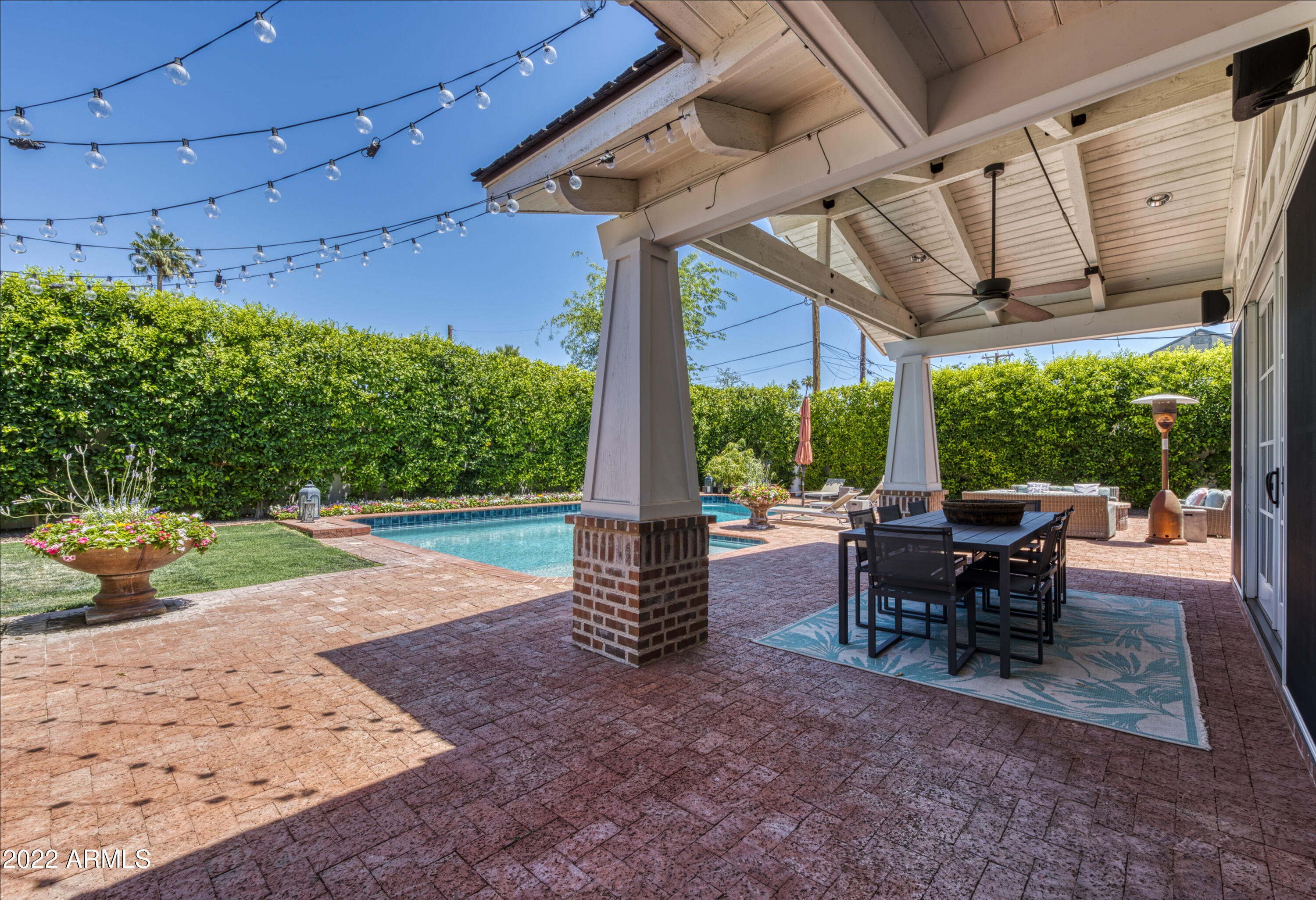 PICKWICK ACRES - Residential