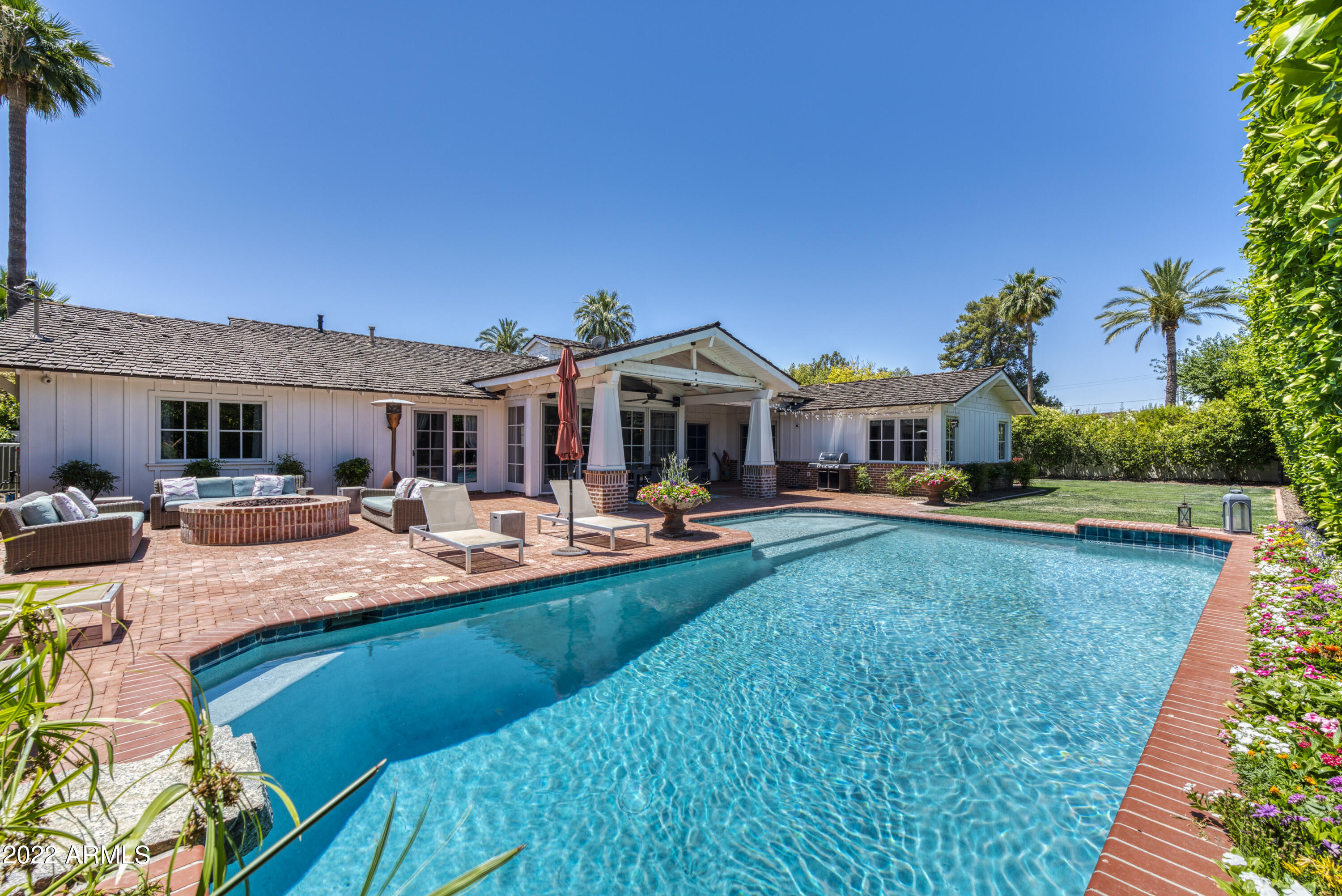 PICKWICK ACRES - Residential