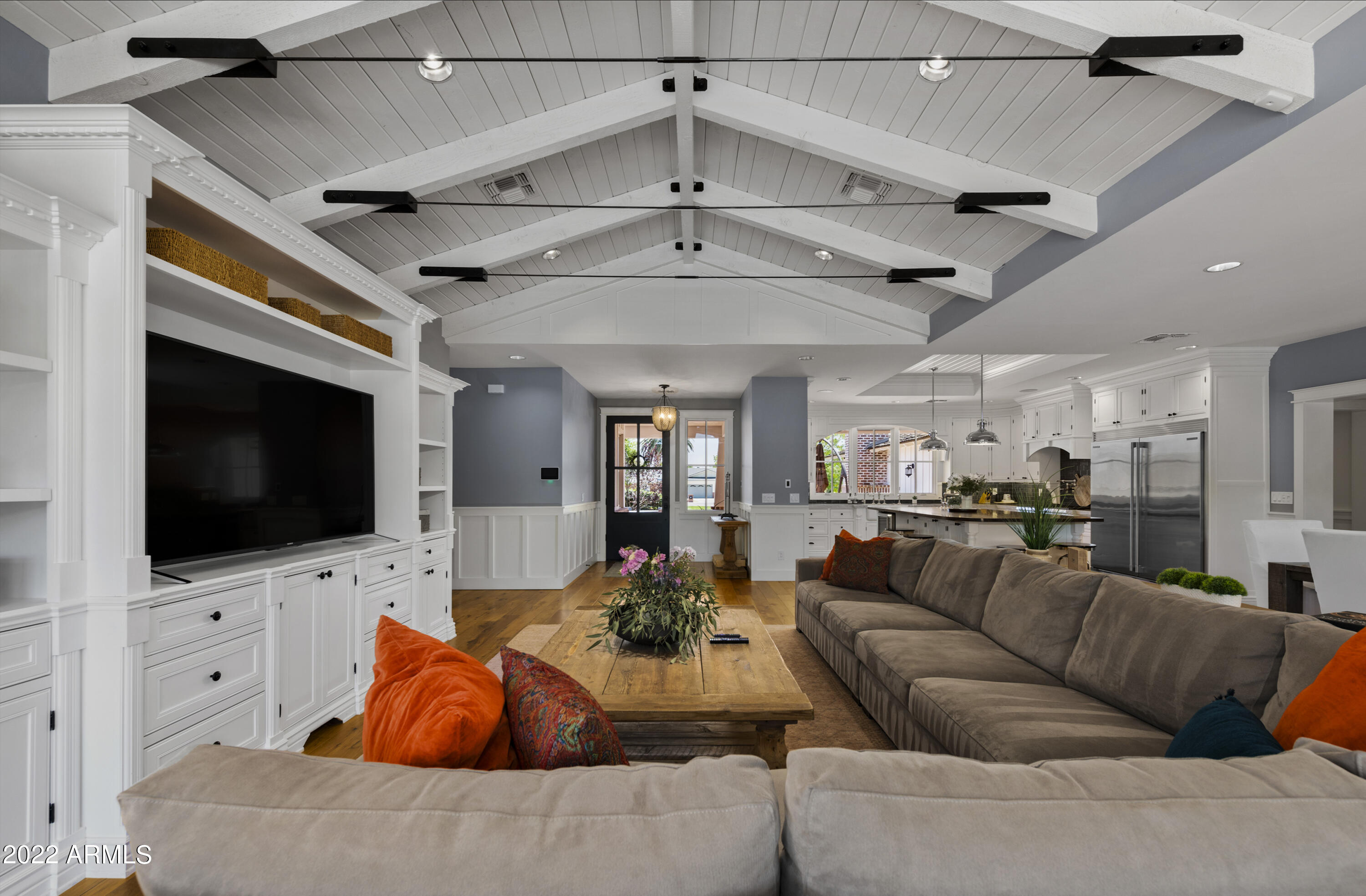 PICKWICK ACRES - Residential