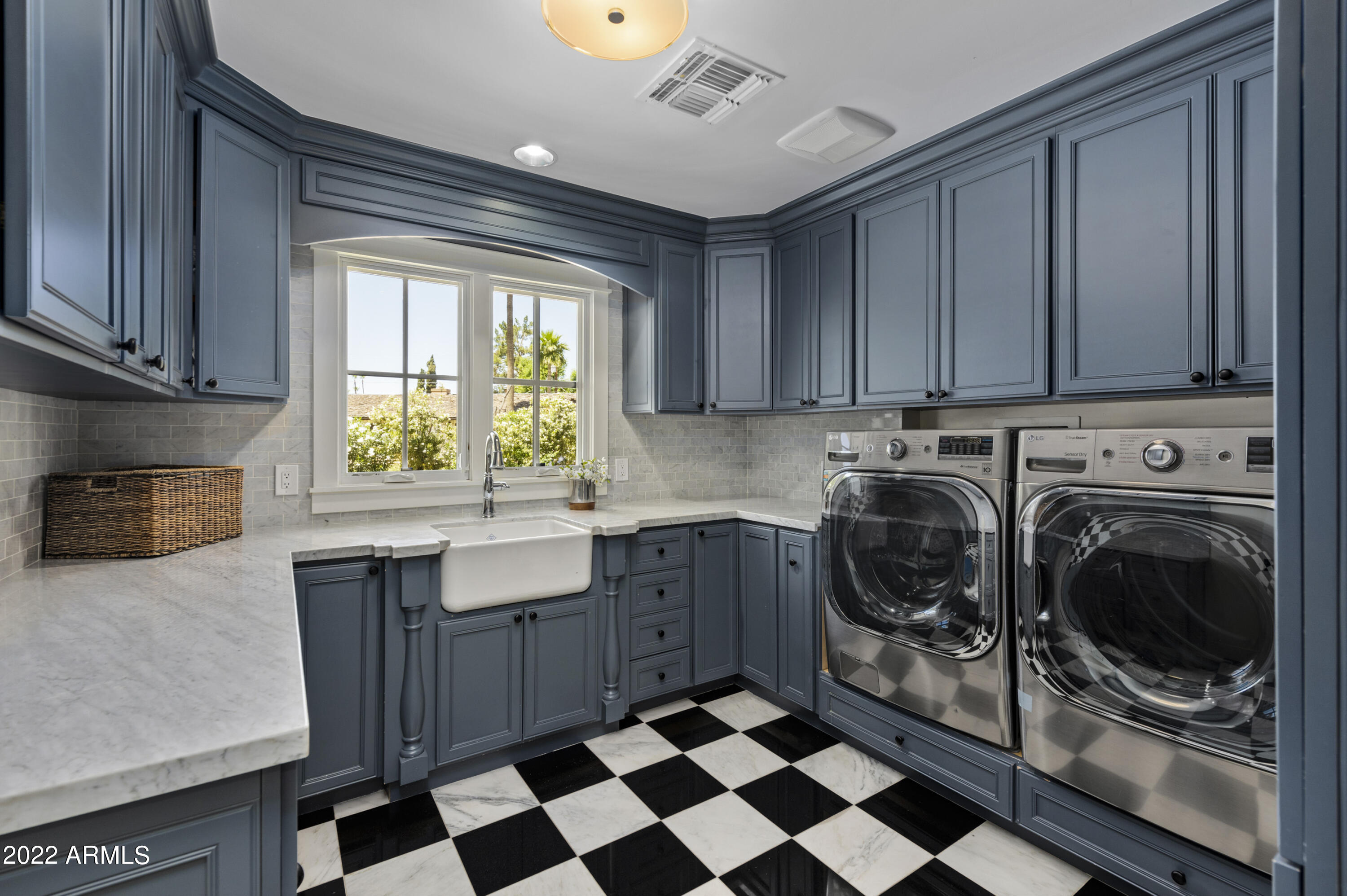 PICKWICK ACRES - Residential