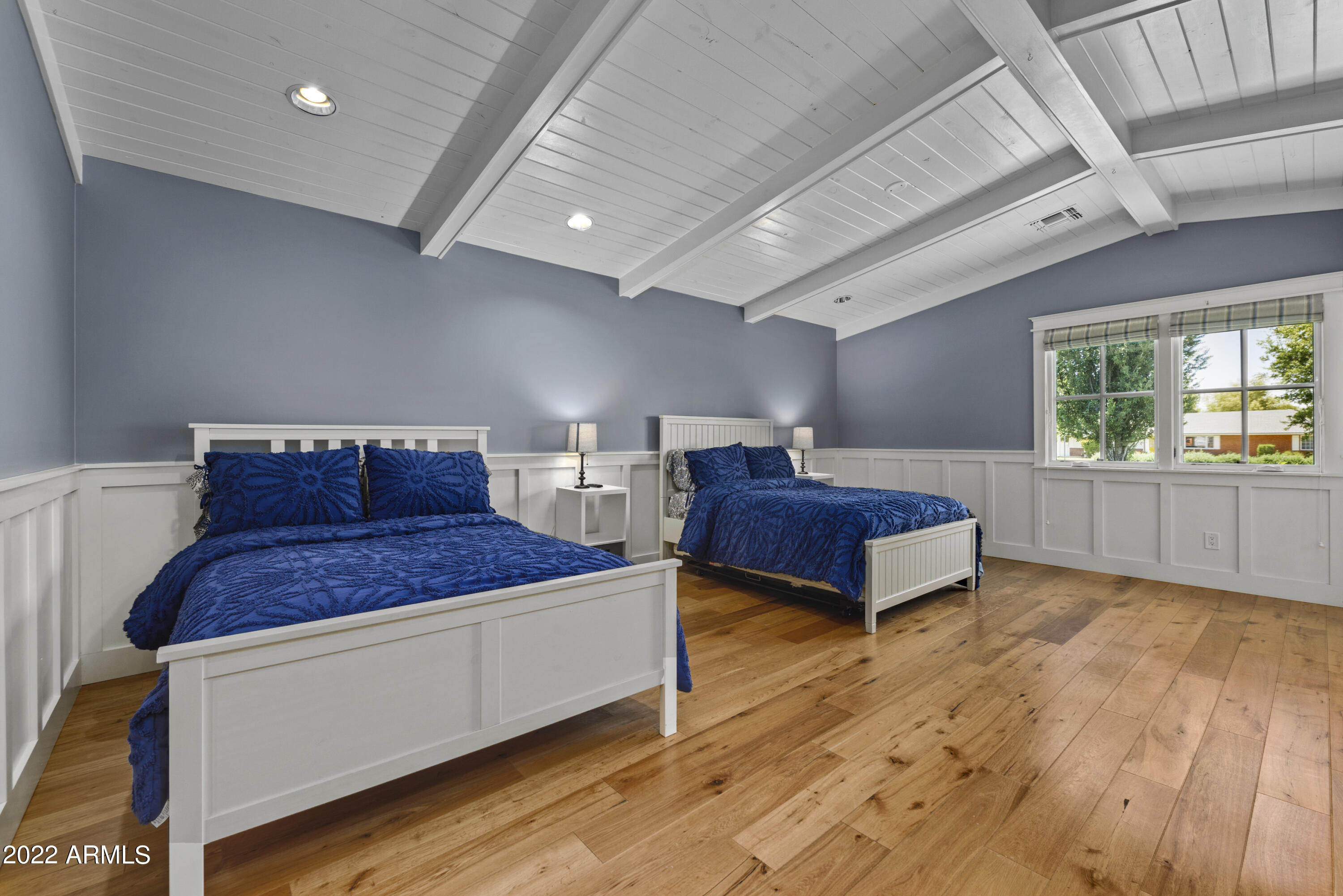 PICKWICK ACRES - Residential