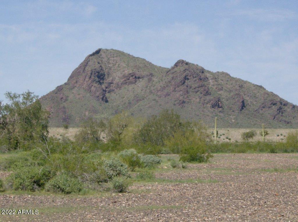 SURVEY SECS 5 8 N2 NW4 SEC 9 2N 7W PT 24-27 3N 7W - Land