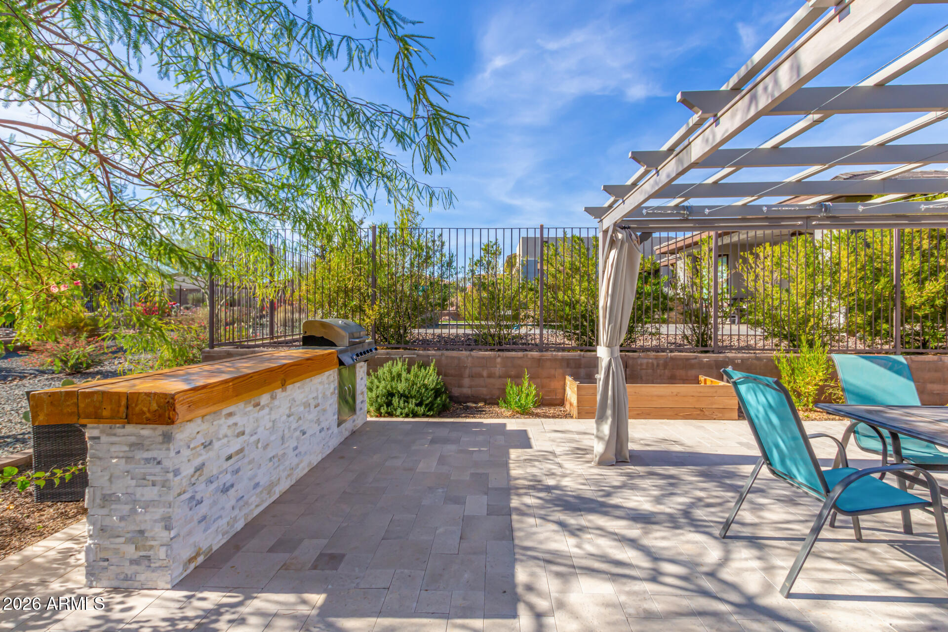 TRILOGY AT VERDE RIVER - Residential