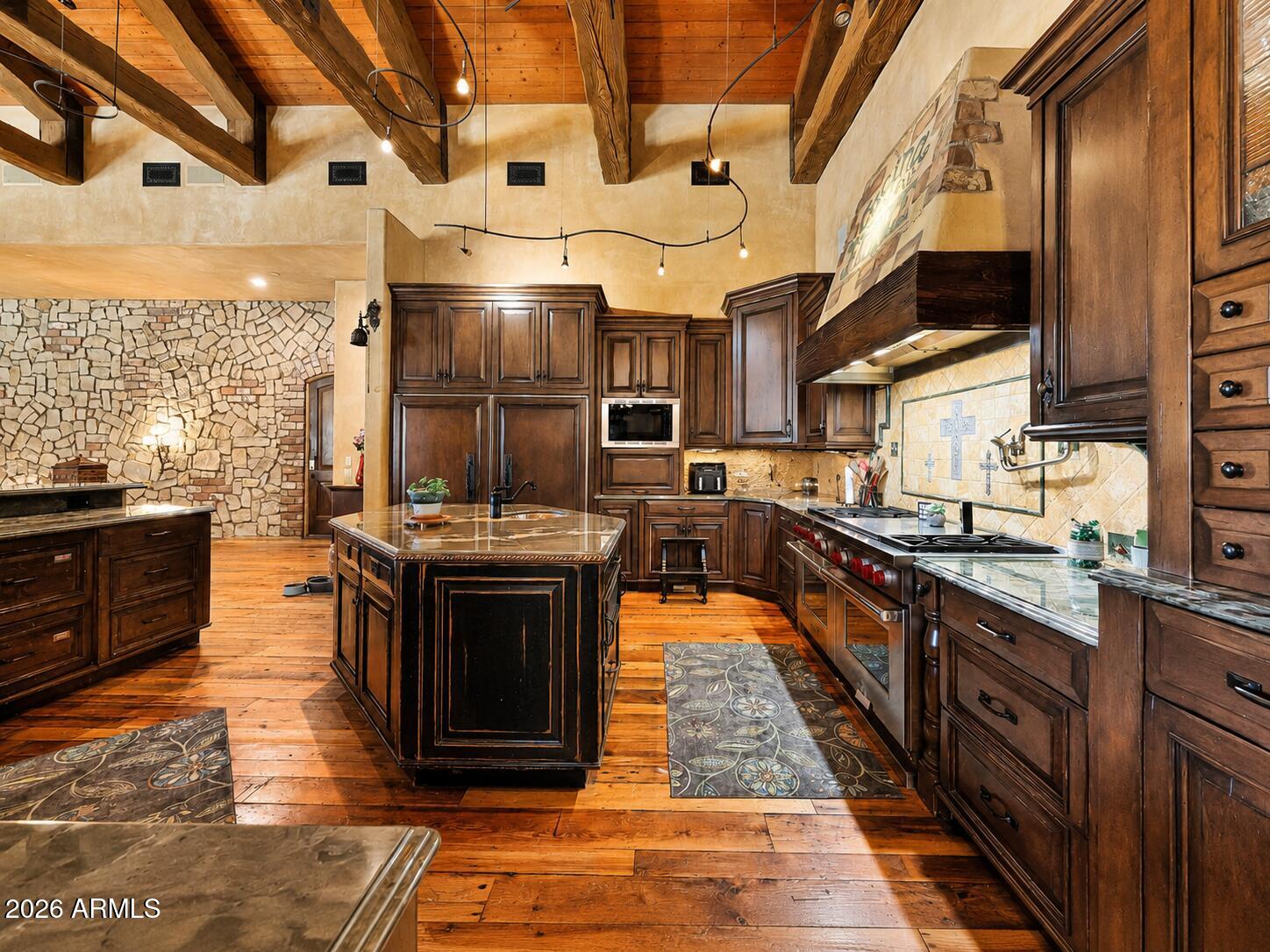 WHITE DOVE ESTATES AMD - Residential